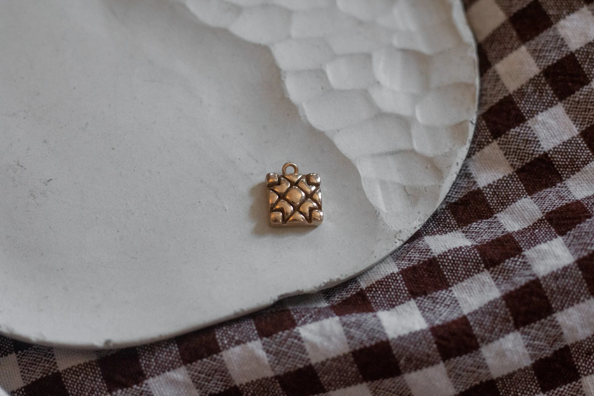 Bronze Collection: mini:: Not your Mamas Quilt