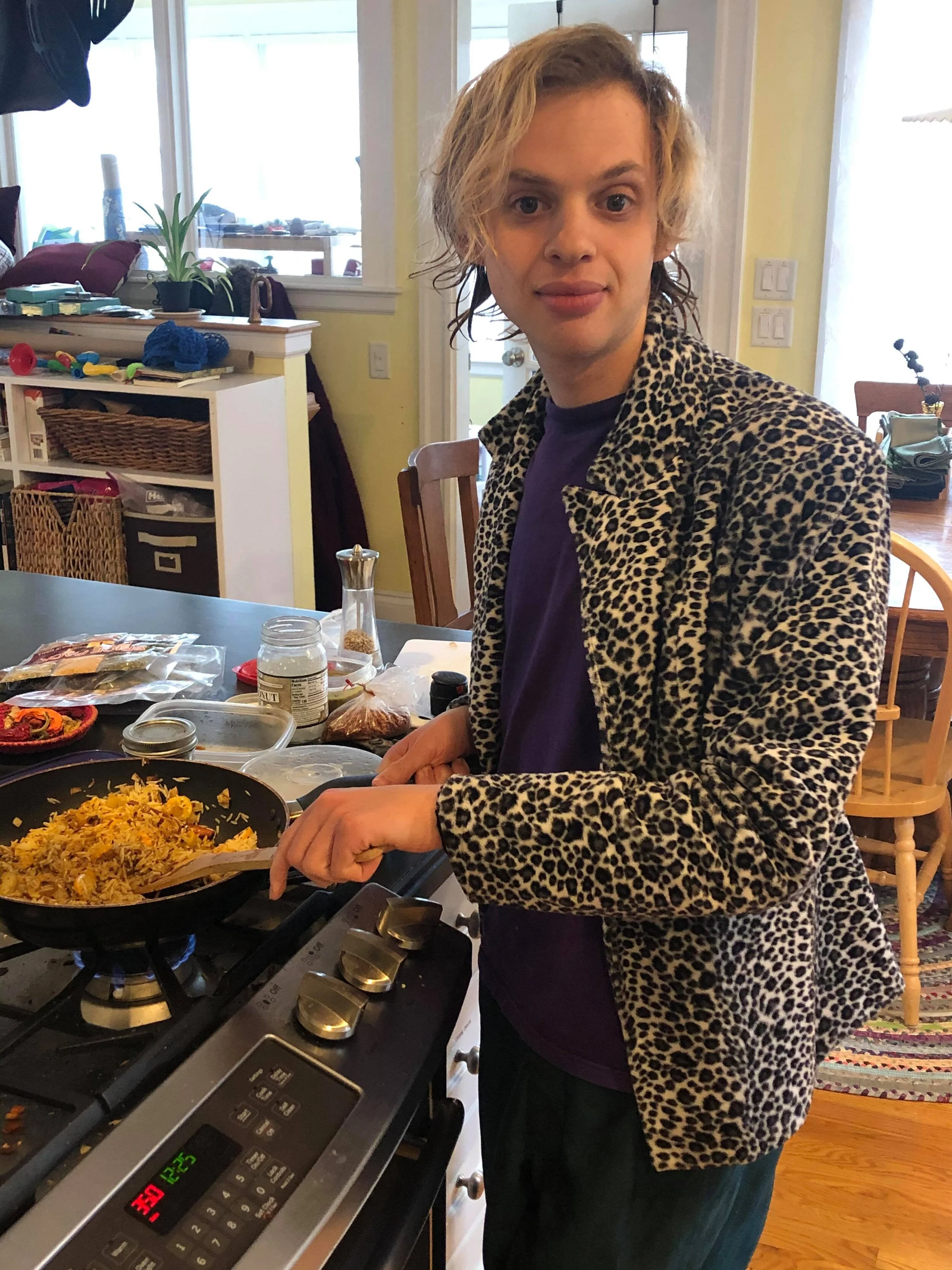 Rafael Natan (aka Flight or Visibility) cooking kumquat biryani