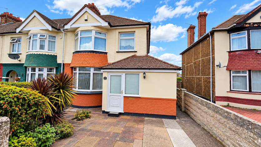 Barr Road, Gravesend, Kent - (OFFERS OVER) £350,000