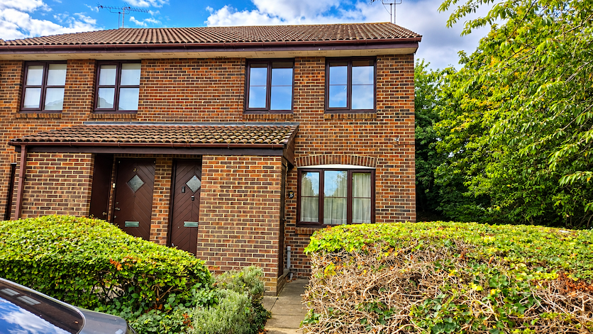 Swallow Close, Greenhithe, Kent - (Offers Over) £200,000