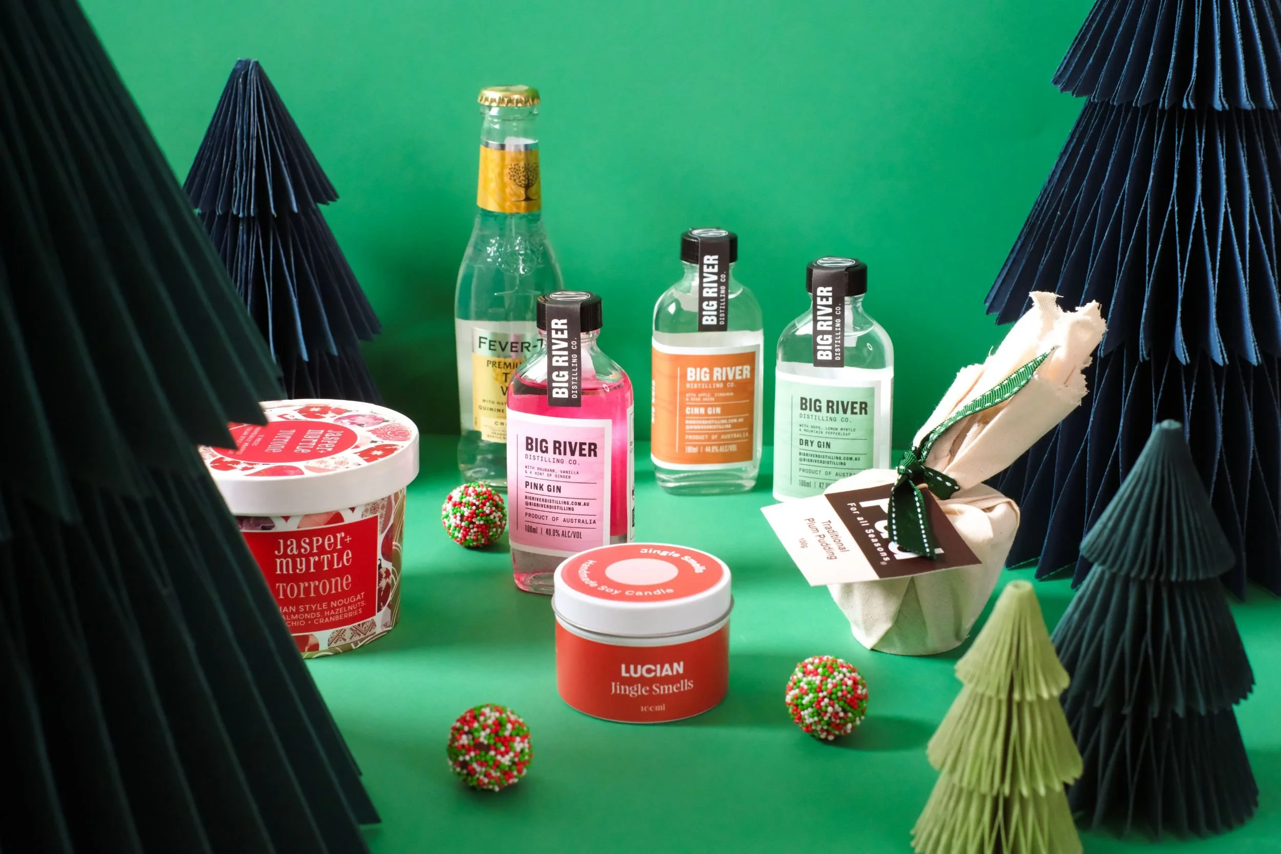 Raego Creative Gift and Crate Product Photography Branding-03.jpeg