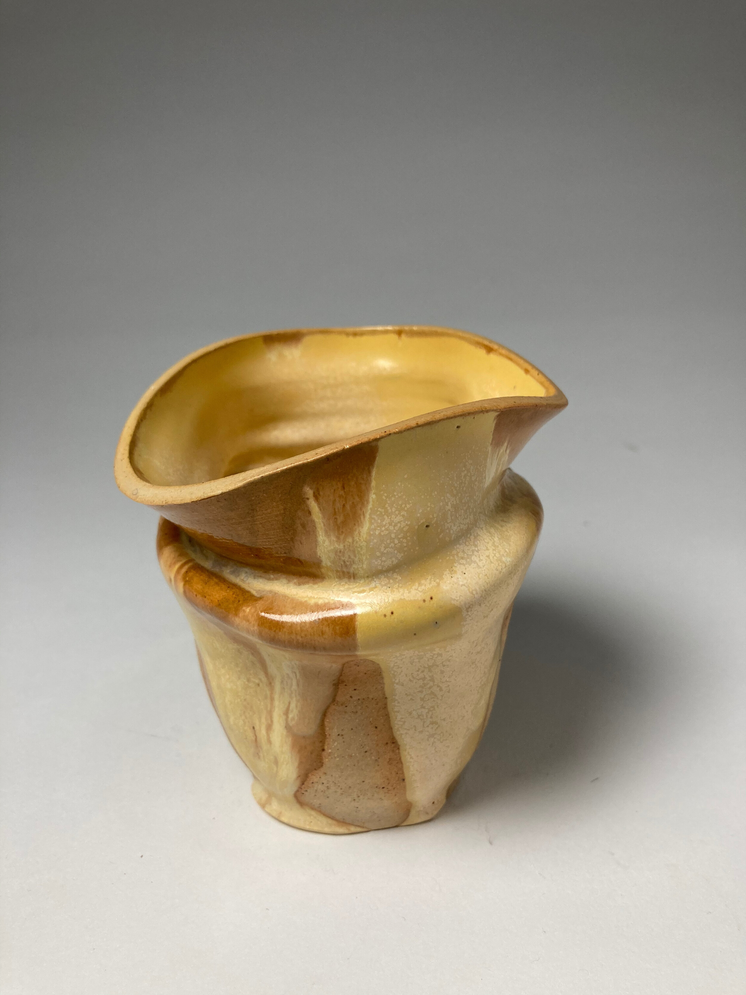 Wobbly Vessel