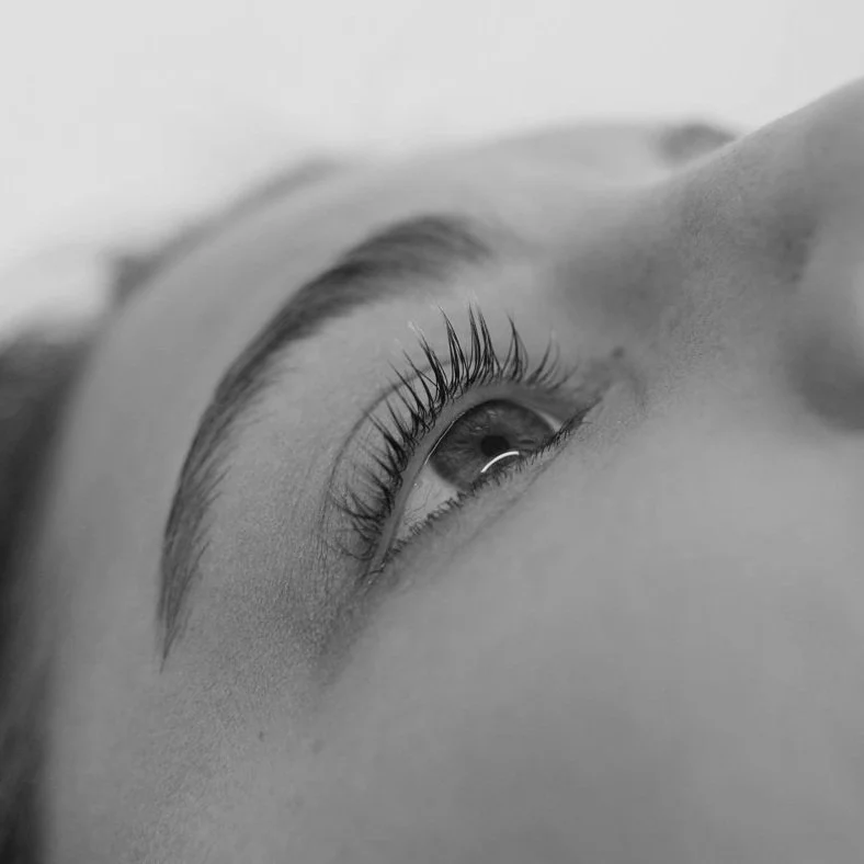 Lash Lifts vs. Lash Extensions: Why We’re Team Lift