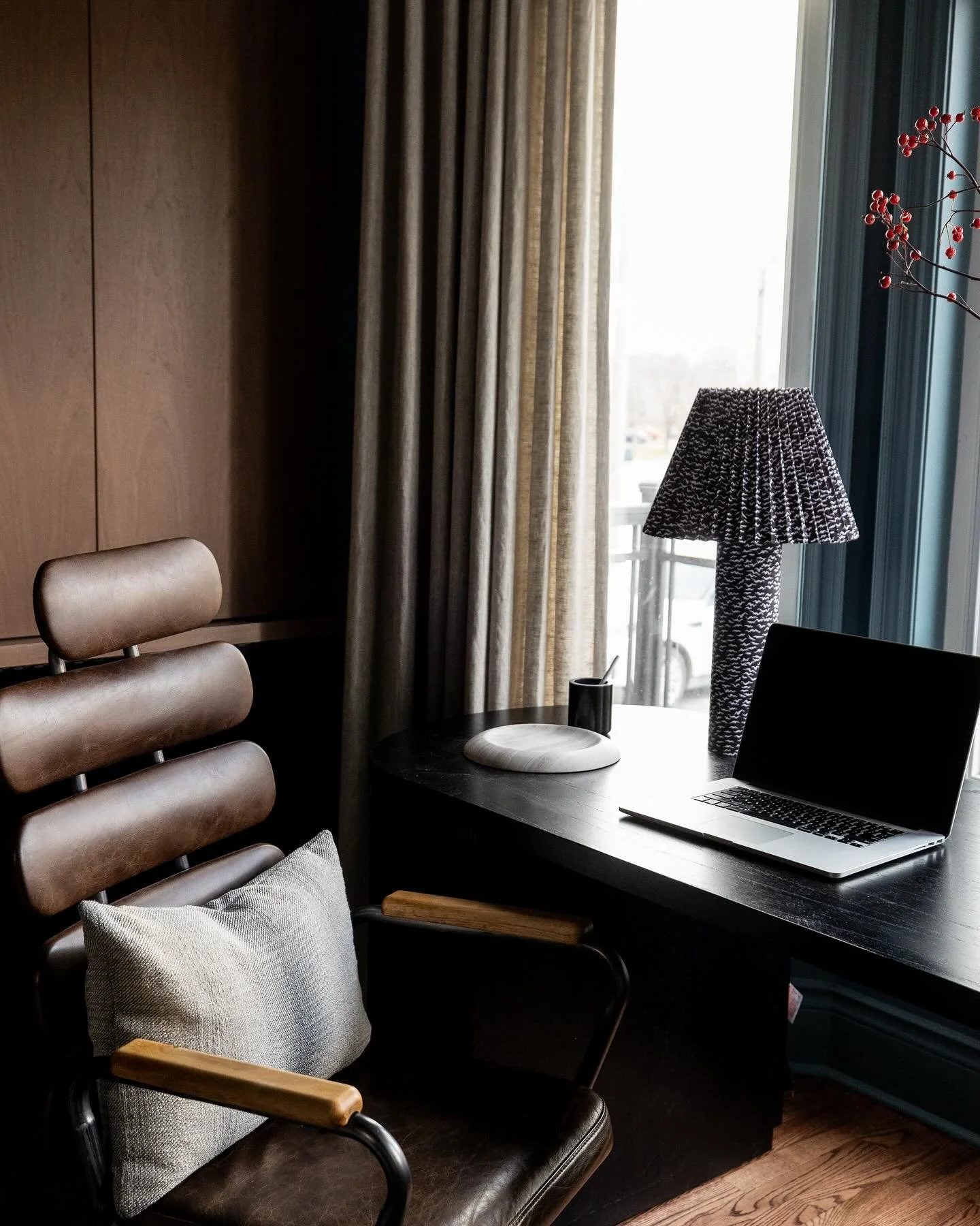 A cozy little corner to work and watch the never ending snow globe that is happening outside. ❄️ 
#homeoffice 

Project Corwin
Design &amp; Styling @t.h.e.style.c.o