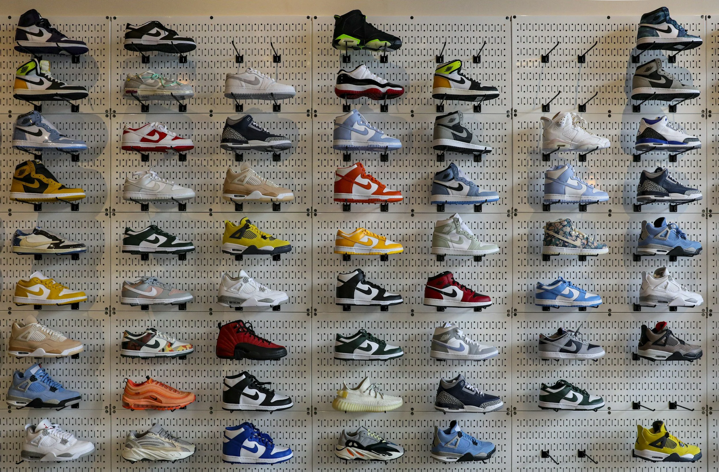 PT Pro Tip: How to Choose the Right Shoes for YOUR Body