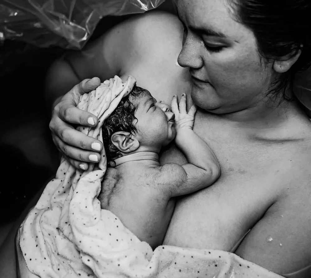 First Looks. The quiet inbetween heartbeats. There&rsquo;s something sacred about the stillness right after birth when a mother meets her baby for the very first time and time itself seems to pause. Home birth stories invite us into that stillness; t