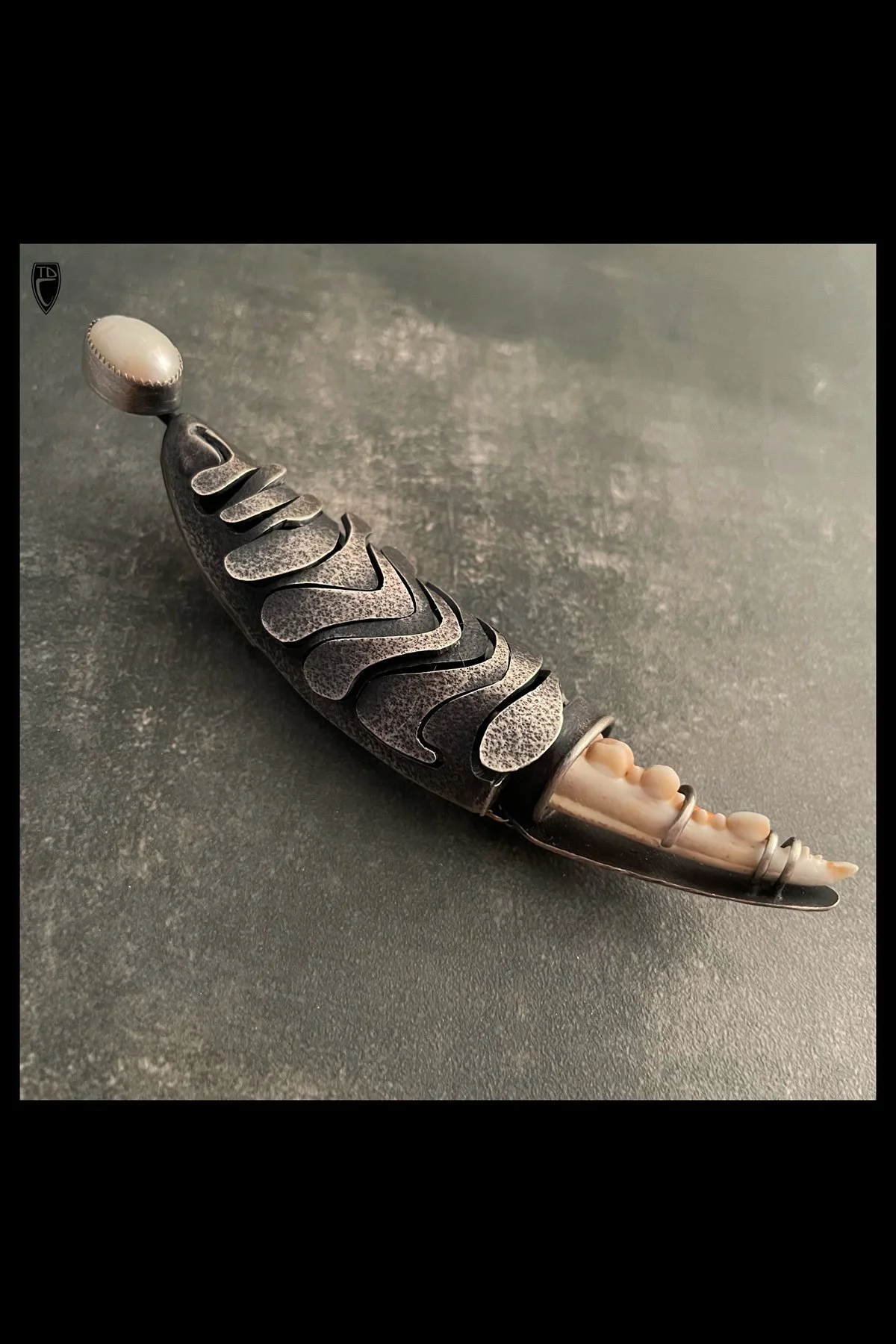 "Meander", Sterling Silver, Pearl and Lobster Claw Fragment Brooch/Pendant