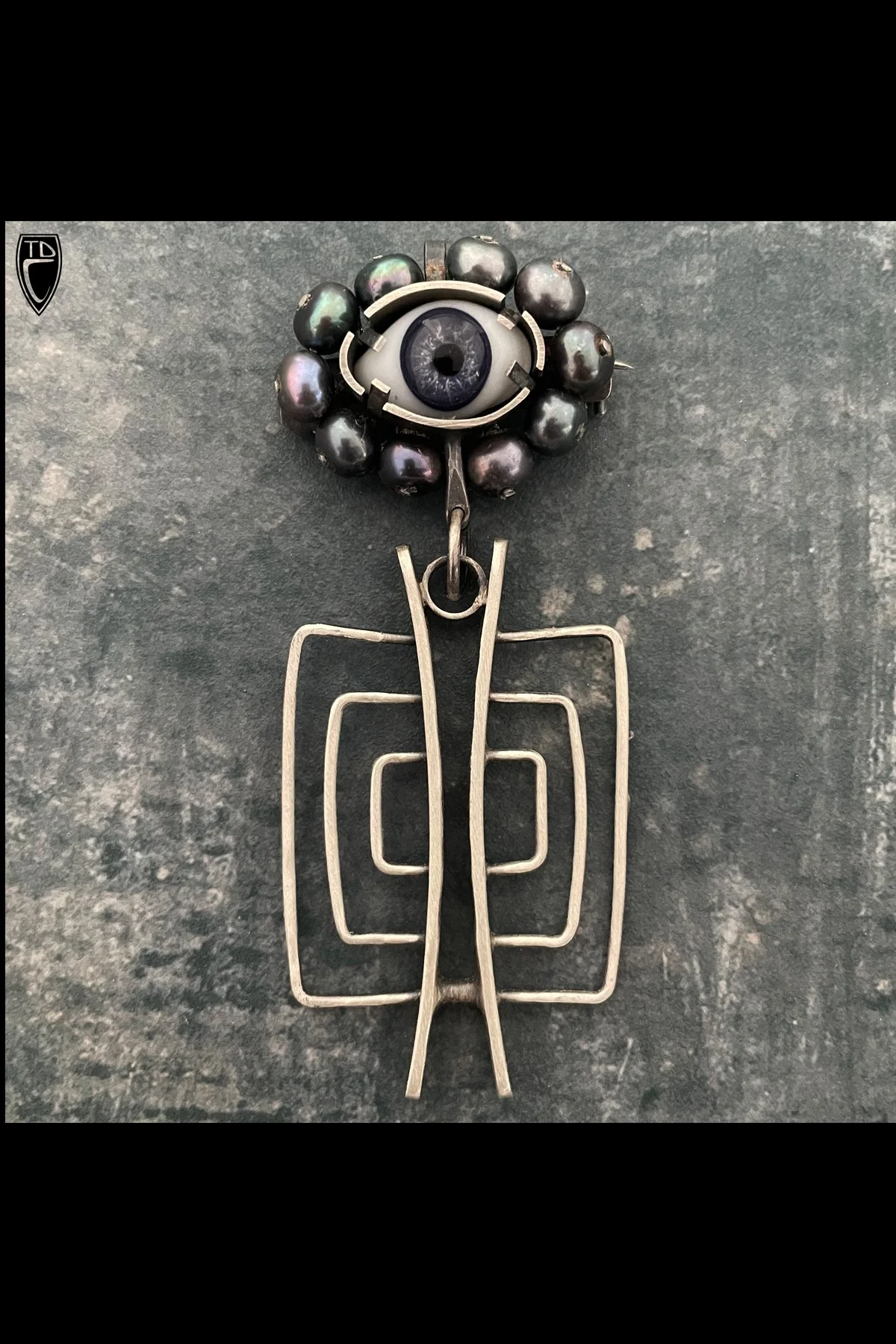 "Lover's Eye", Sterling Silver, Antique Glass Doll's Eye and Black Fresh Water Pearl Brooch/Pendant