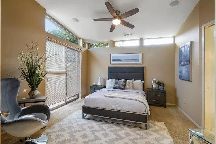 Primary bedroom at 475 Fernando Avenue, Palo Alto