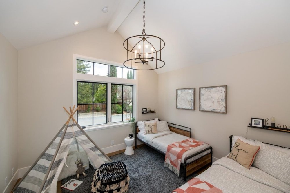 Kids’ bedroom at Cypress Court, Los Altos Hills after staging by Encore