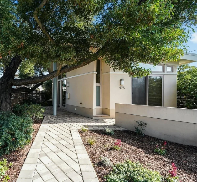 Front walk at 475 Fernando Avenue, Palo Alto