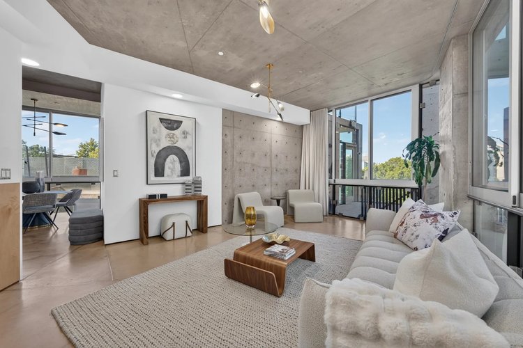 Living and dining area at 102 University Ave #3C, Palo Alto