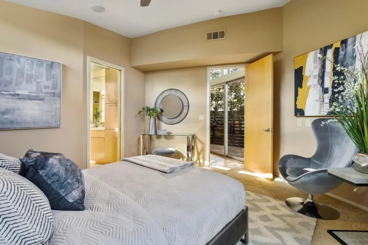 Bedroom at 475 Fernando Avenue, Palo Alto