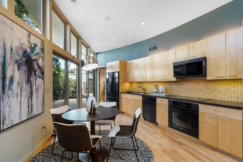 Dining area between the kitchen and the living room at 475 Fernando Avenue, Palo Alto