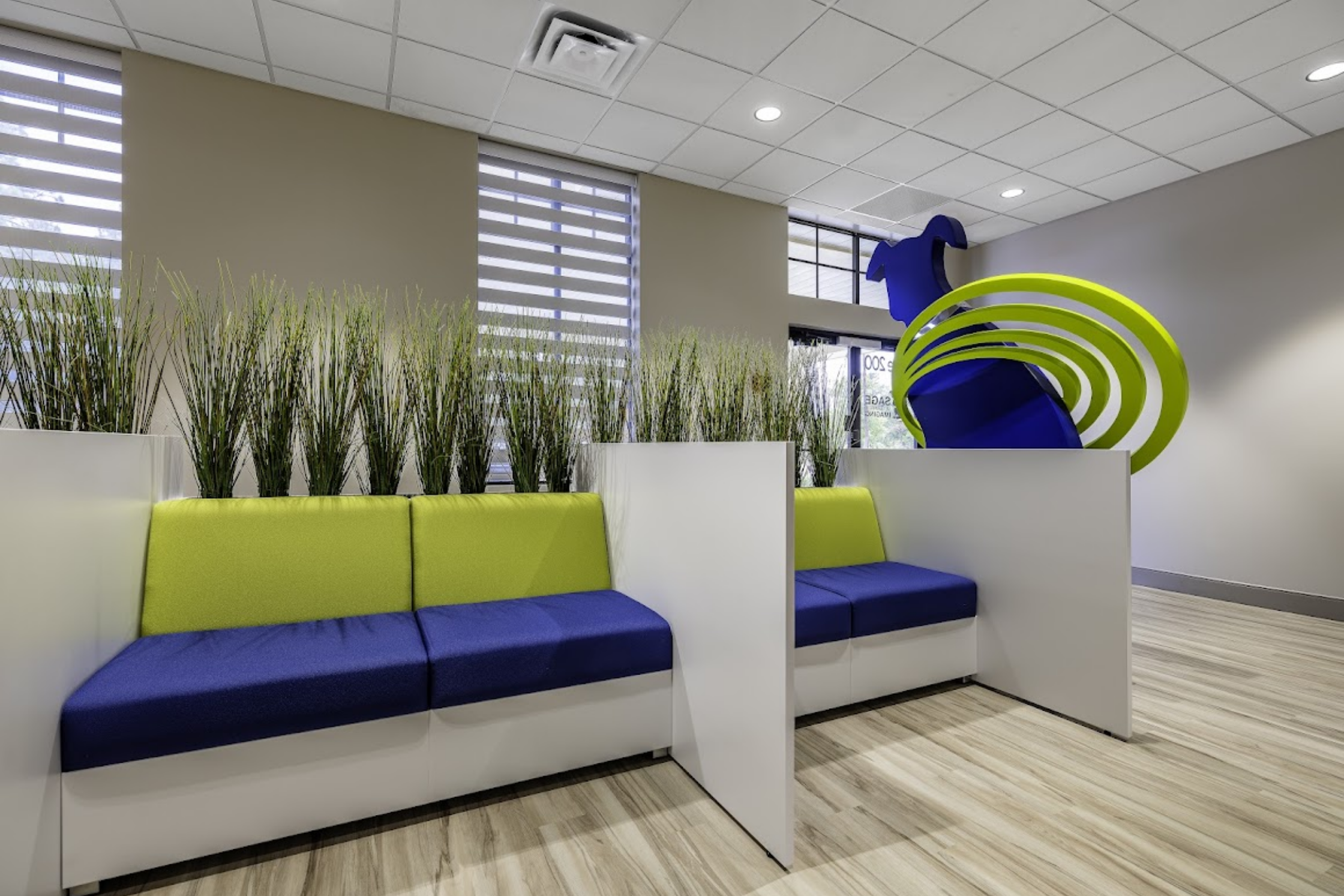 The waiting area at Sage Veterinary Imaging in Sandy, Utah