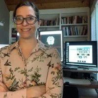 Dr. Cintia Ribeiro de Oliveira