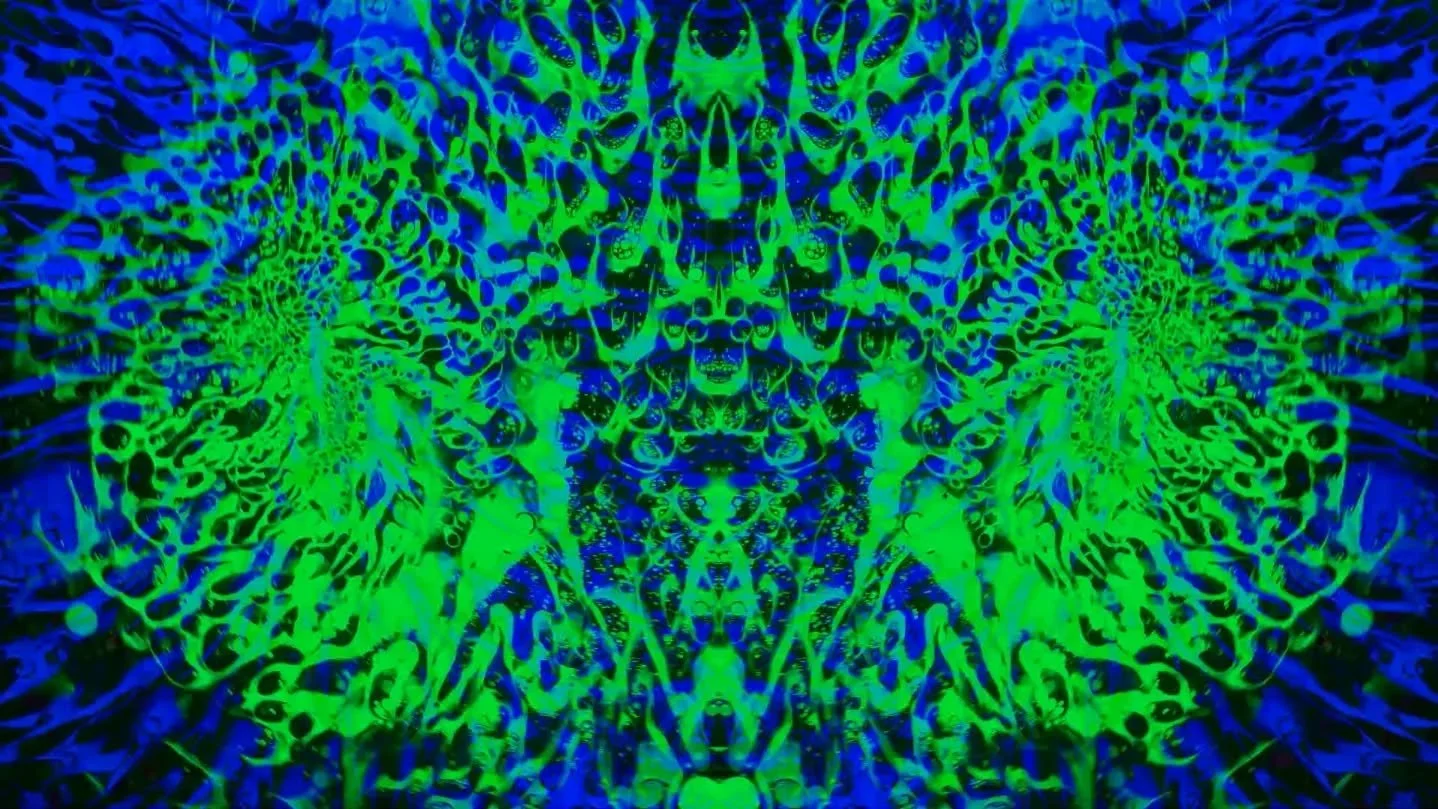 12/31/25 practice stills

#visuals #liquidlight #psychedelicart #liquidlightshow