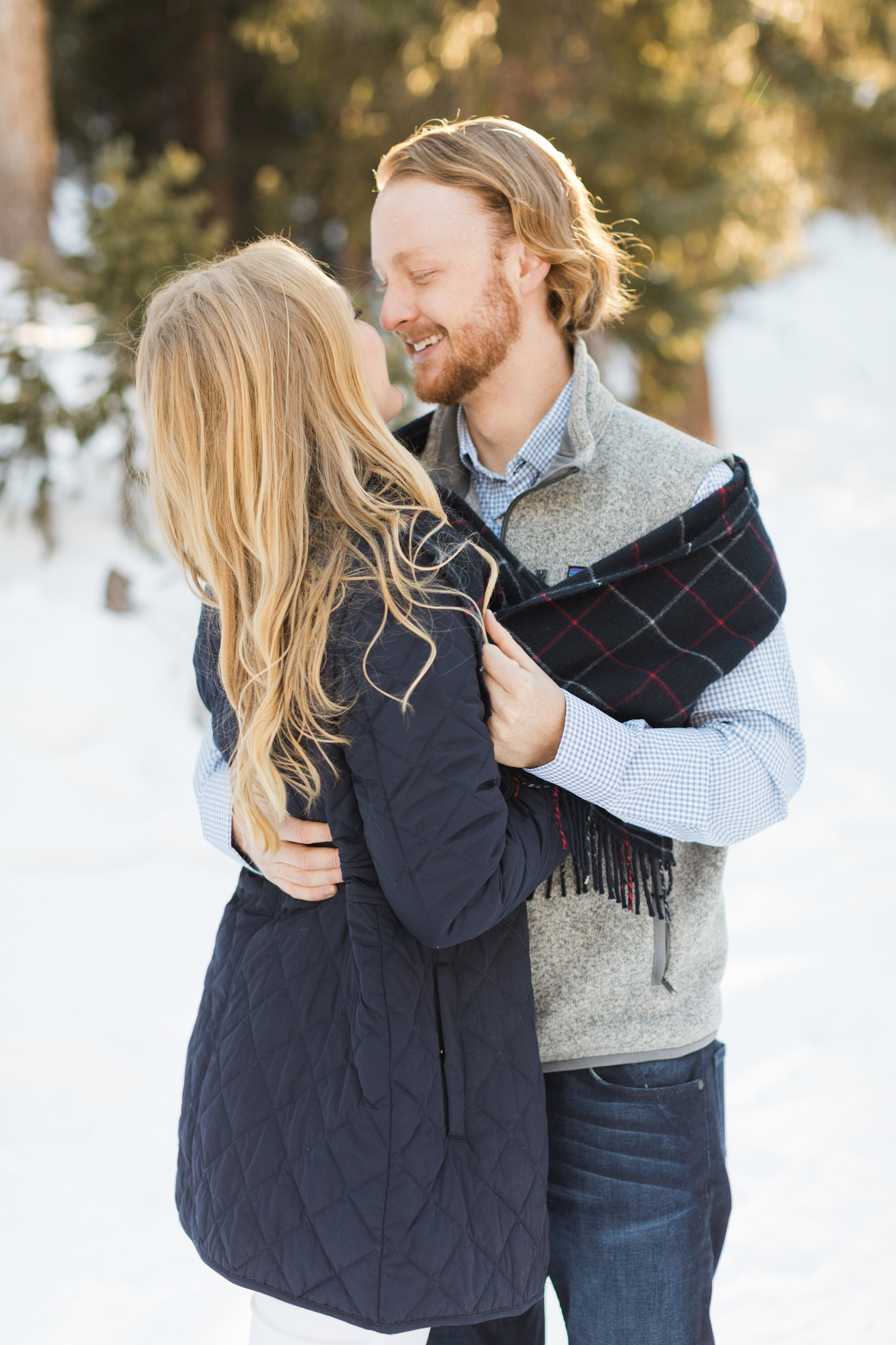 snowy-colorado-engagement-photos-in-the-forest-by-jackie-cooper-photo-04.jpg