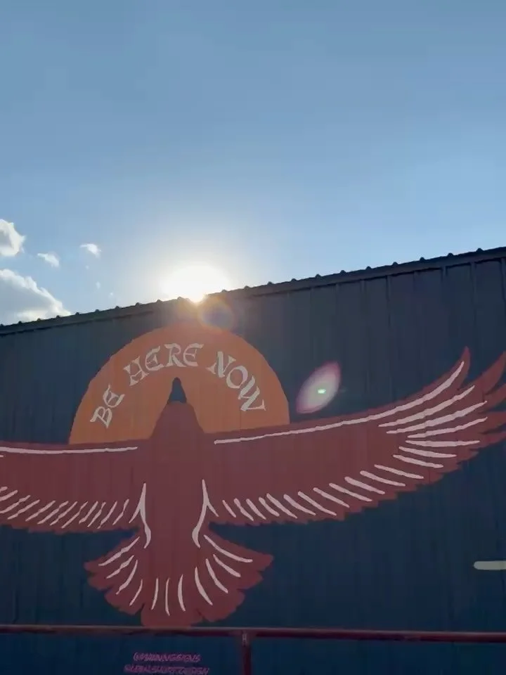 Day Two at MTHR ✨

We began our morning grounded in movement, with a restorative Pilates session led by Rachel Welch of @revolutionmotherhood, helping us reconnect to our bodies and breath before a full day of connection and conversation.

Our aftern