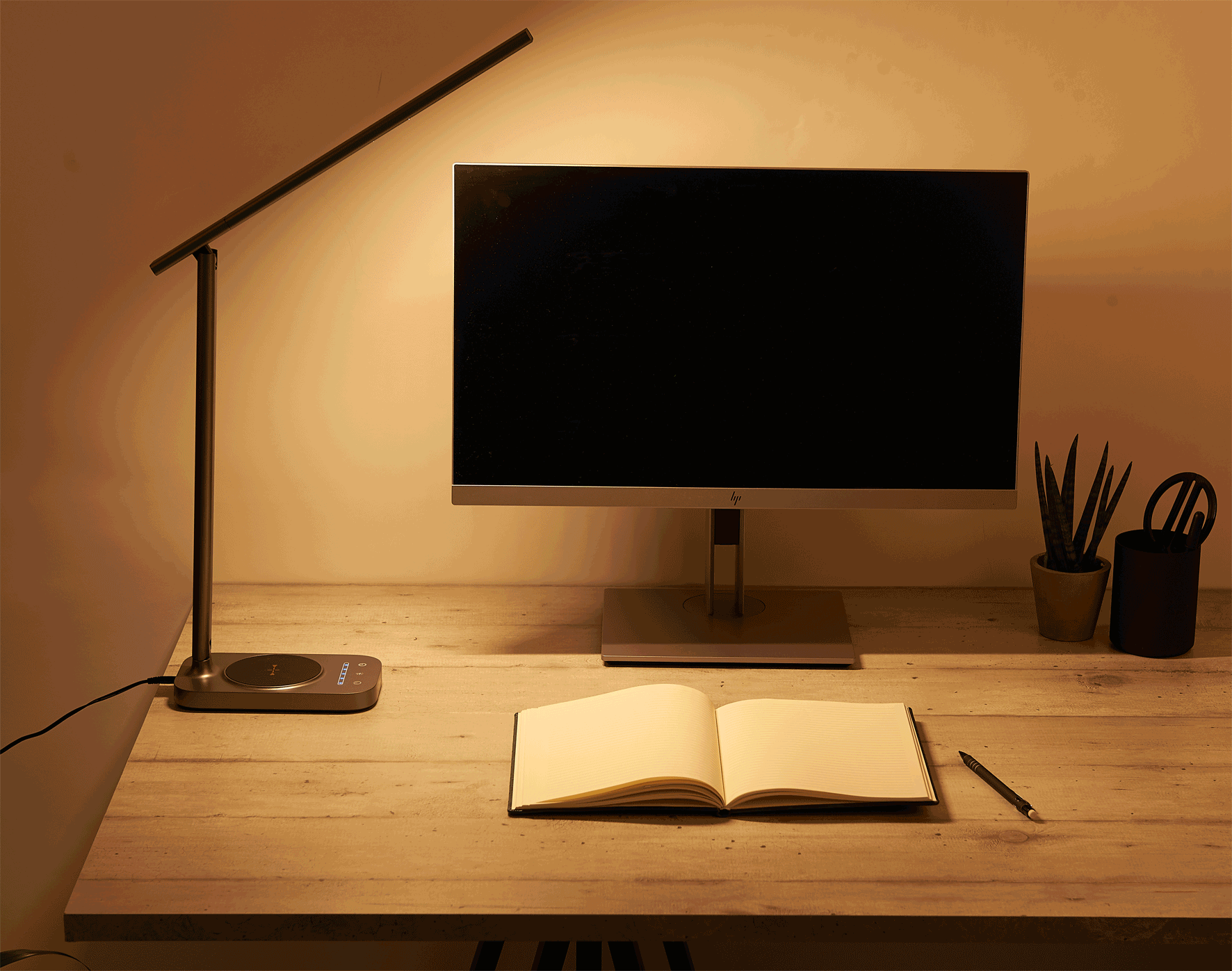 [fade]High Tech Qilive[/fade]