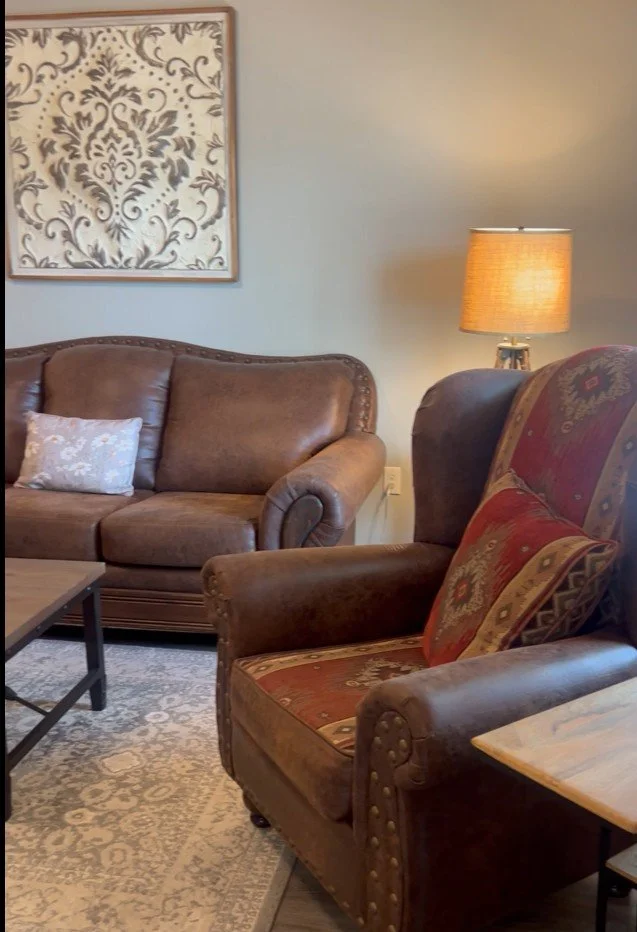 Living Room.jpg
