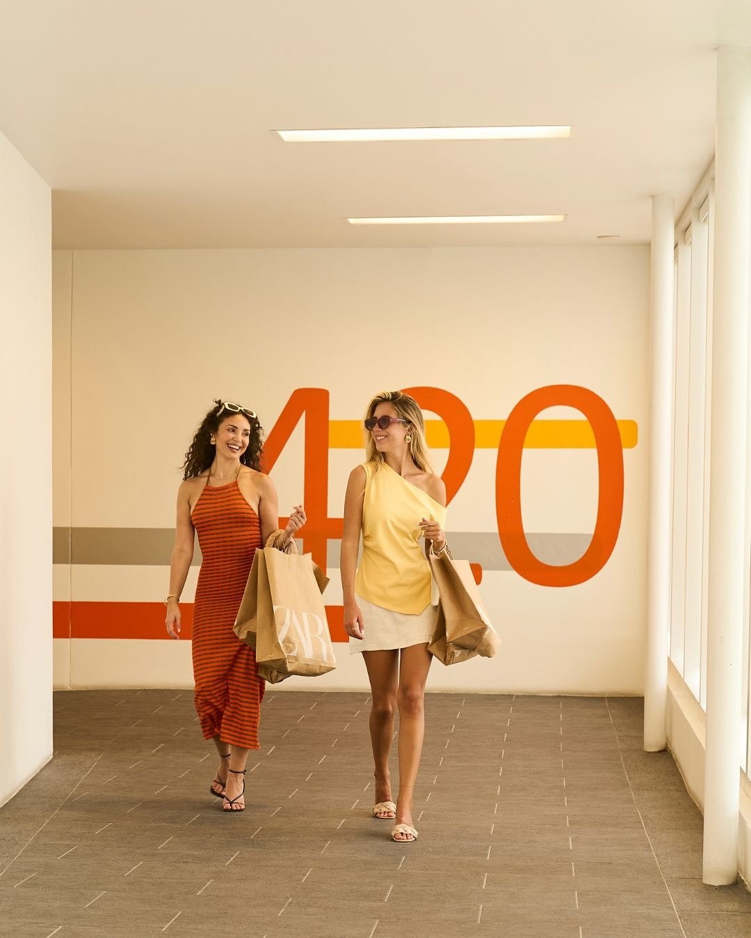 A smooth arrival every time. Park@420 provides easy access to premier shopping destinations, right on Lincoln Road.
​​
​​1601 Drexel Avenue, Miami Beach, FL 33139
​​#420LincolnRoad