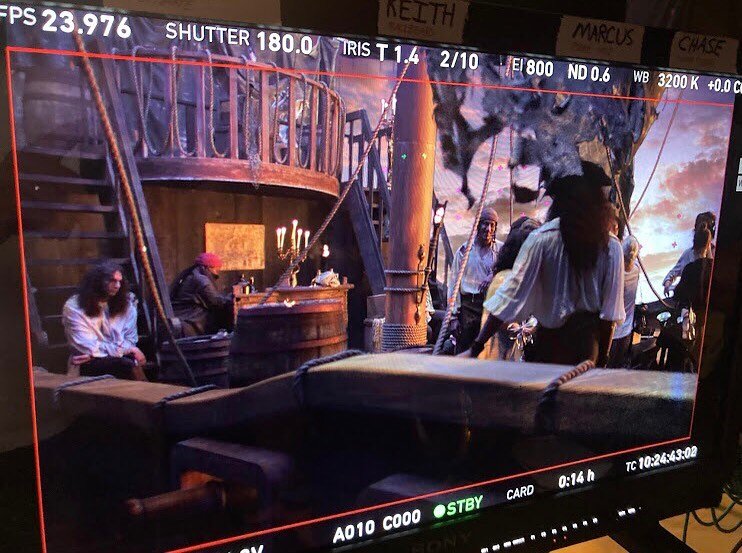 Pirate ship set build that we did for a @postmates commercial 🏴&zwj;☠️
PD: @jaypooleyjay #postmates