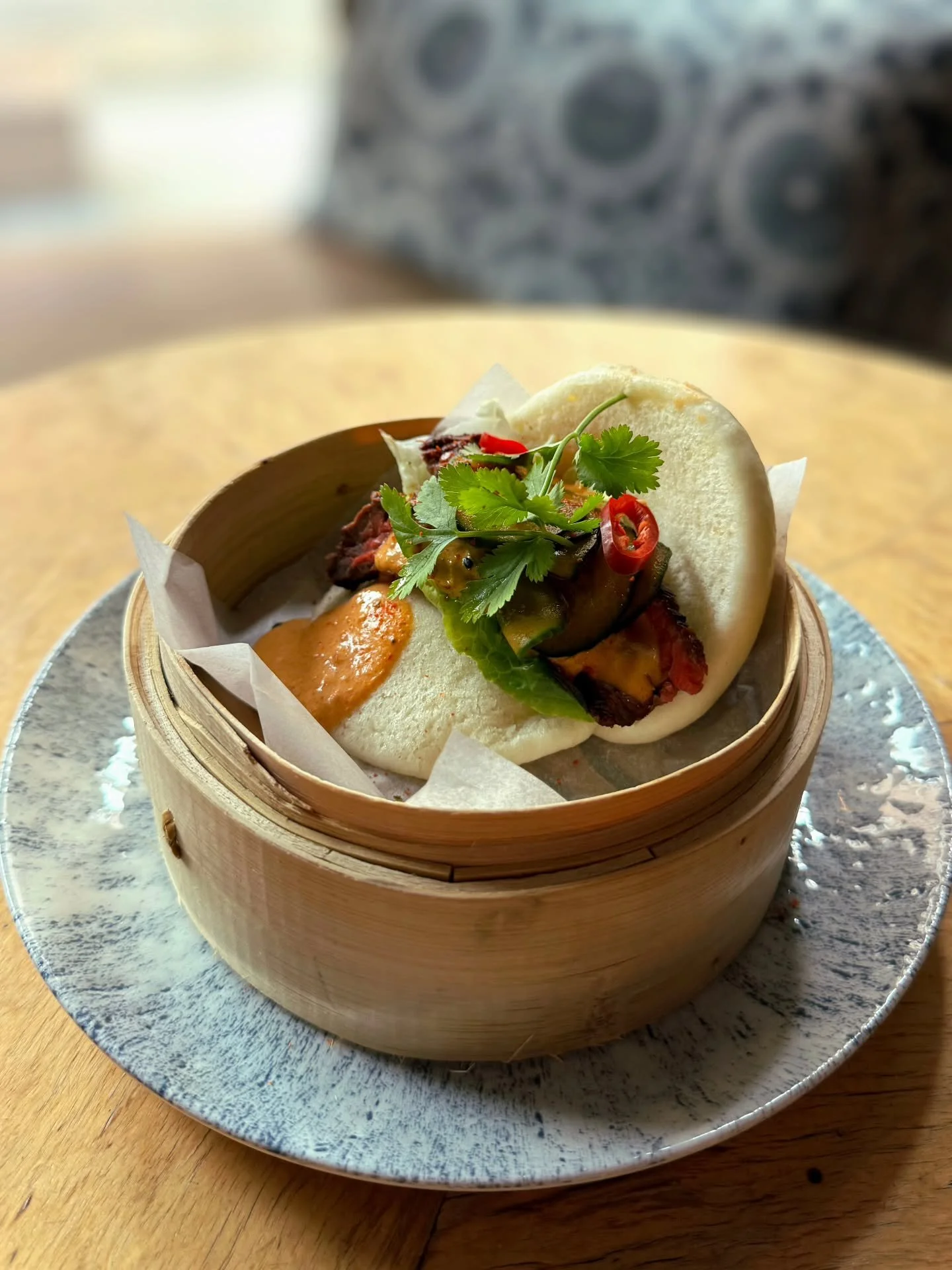⚠️ Warning ⚠️ Looking at this picture too long may cause an uncontrollable urge to book a table at SameSame. 

Side effects include a bao bun addiction and constant cravings for Asian comfort food. 🙈

Our new bao buns bring it all: satay sauce, a ki