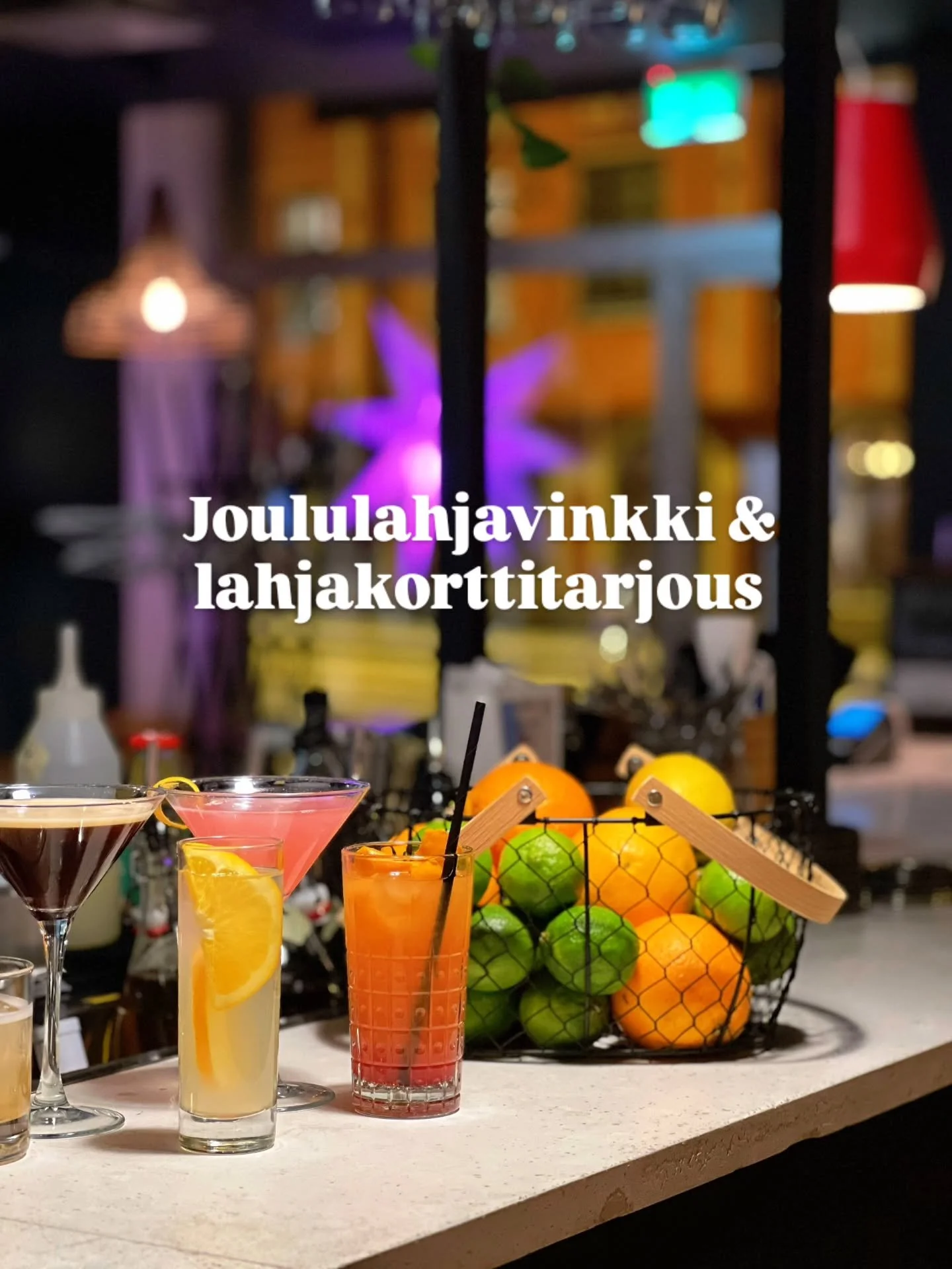 Tuomme Helsingin talveen aasialaista lohturuokaa ja aurinkoisia makuja tyylikk&auml;&auml;n viihtyis&auml;ss&auml; ravintolamilj&ouml;&ouml;ss&auml;, joka tuo mieleesi l&auml;mpim&auml;t muistot Aasian matkoilta.

Lahjakorttimme k&auml;yv&auml;t kuit