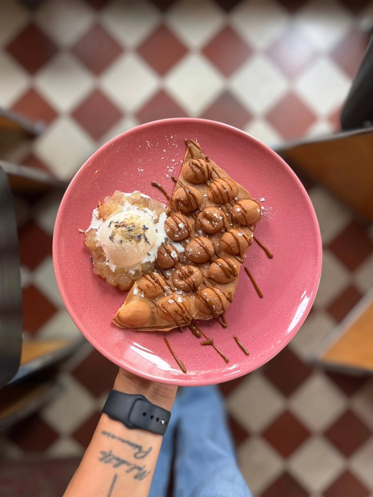 Supeer's popular menu offer: 3 dishes of your choice for €29, running for the rest of 2025 and until the end of January 2026!

The Free to Choose menu is full of Asian comfort food favourites. From the dessert menu