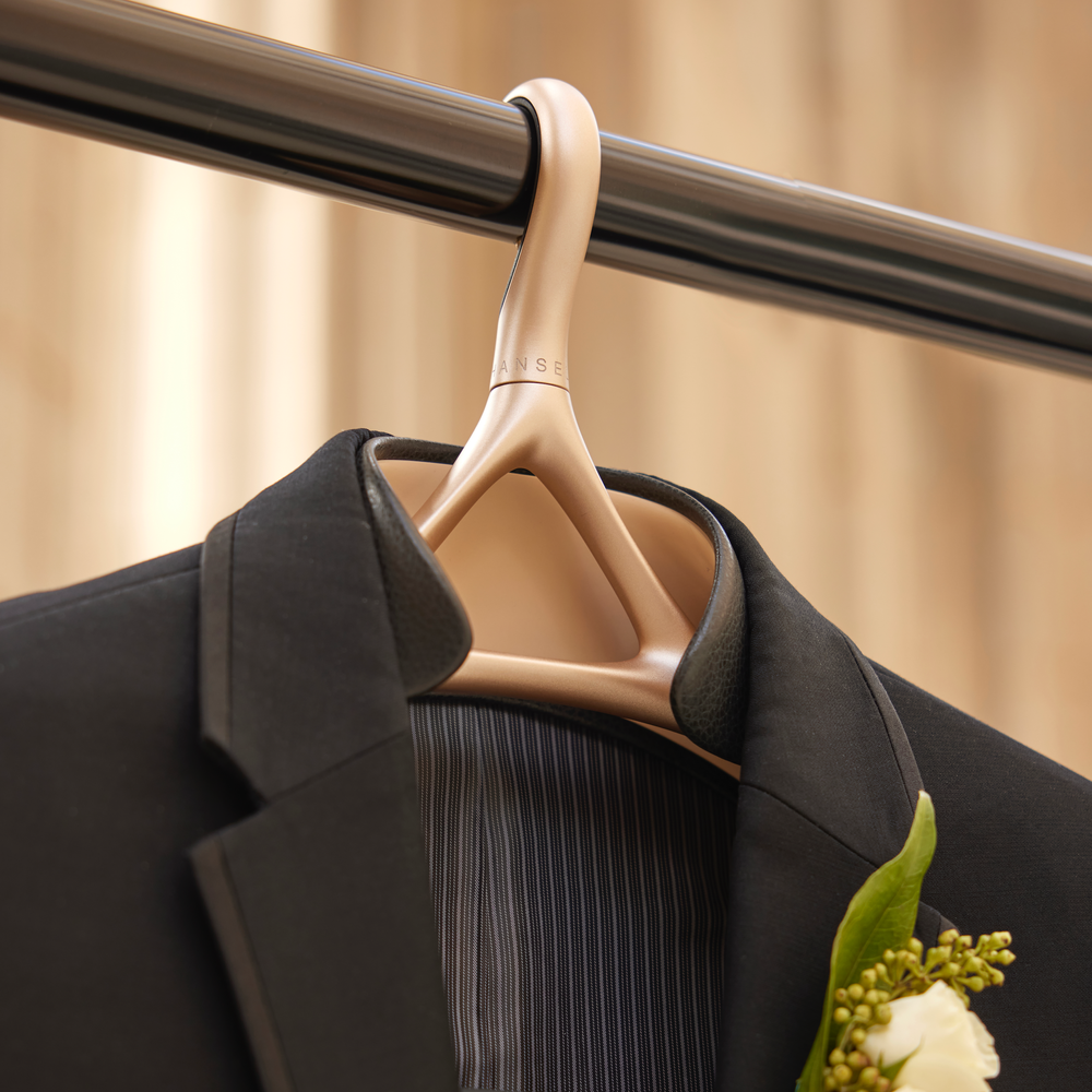 Black, Black & Onyx · Lou Hansell L Series Luxury Garment Hanger — Lou  Hansell™