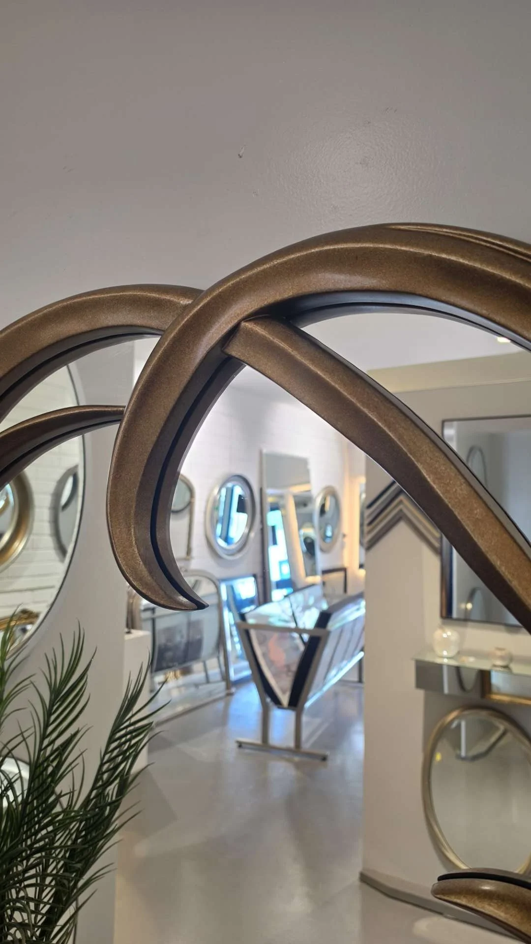 lir-hand-crafted-mirror-brushed-brass-5.jpg