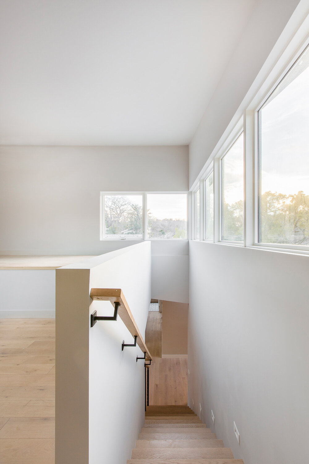 sustainable-architecture-bay-area-camelia-stairwell.jpg