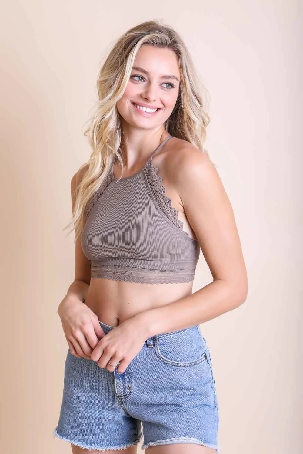 9d10384e10db508fd91c3c68eb0772ba9815039a9acbdf1125baace16fc14296.jpg