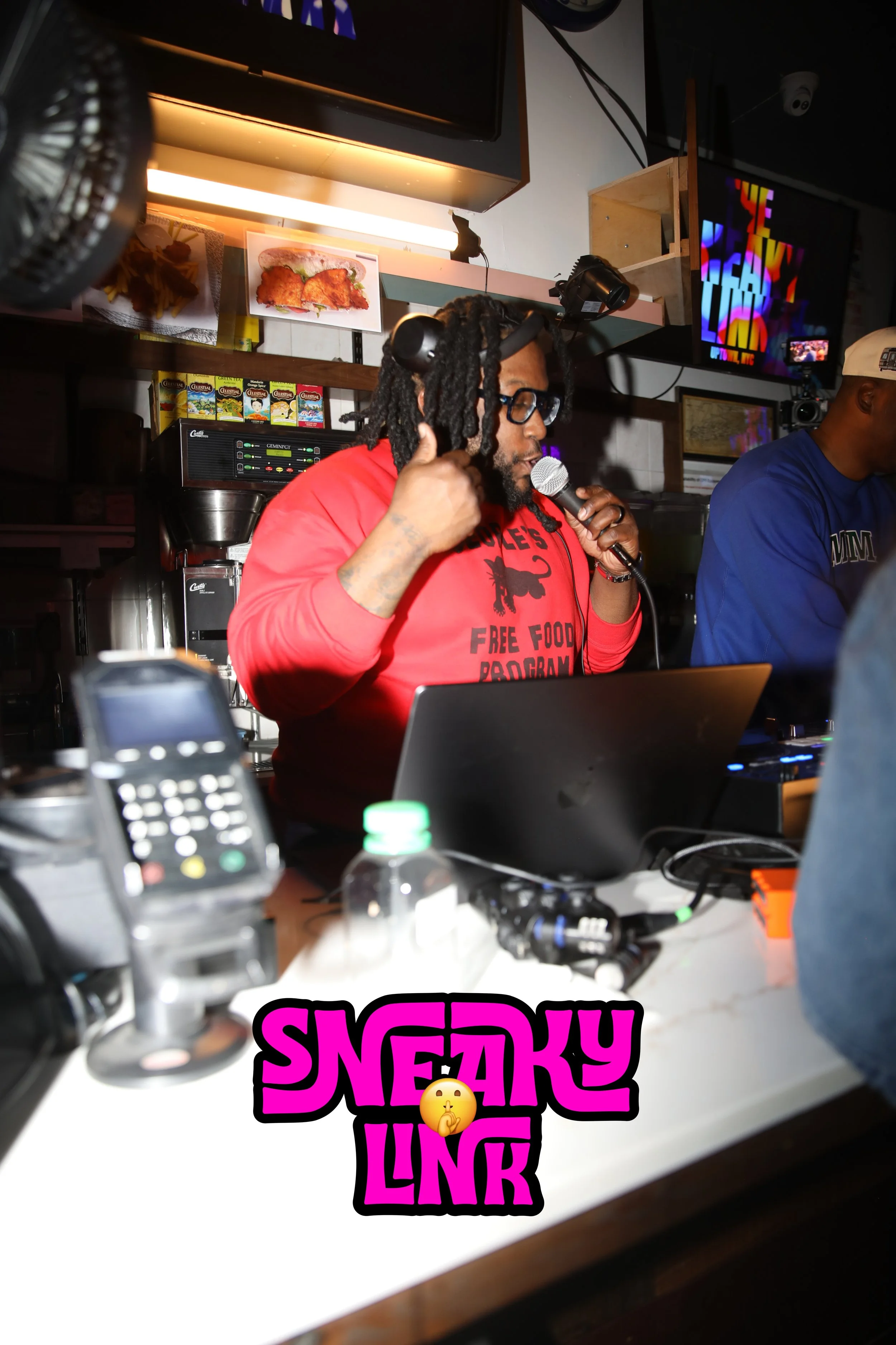 Iykyk-5320.jpg
