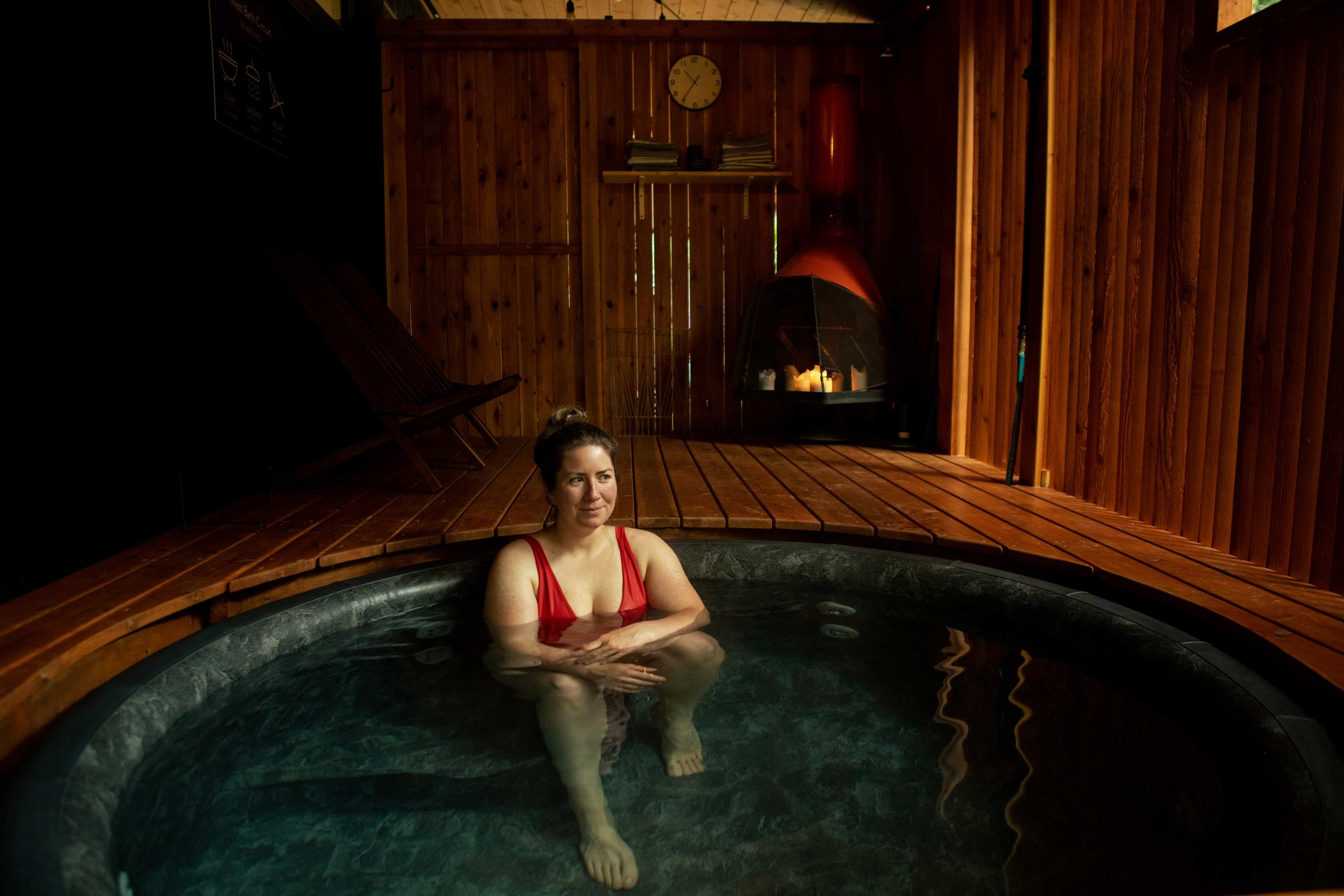 Nectar Yoga Person in Hot Tub Vancouver British Columbia 06_2023 @abbydellphotography (1) (1).jpg