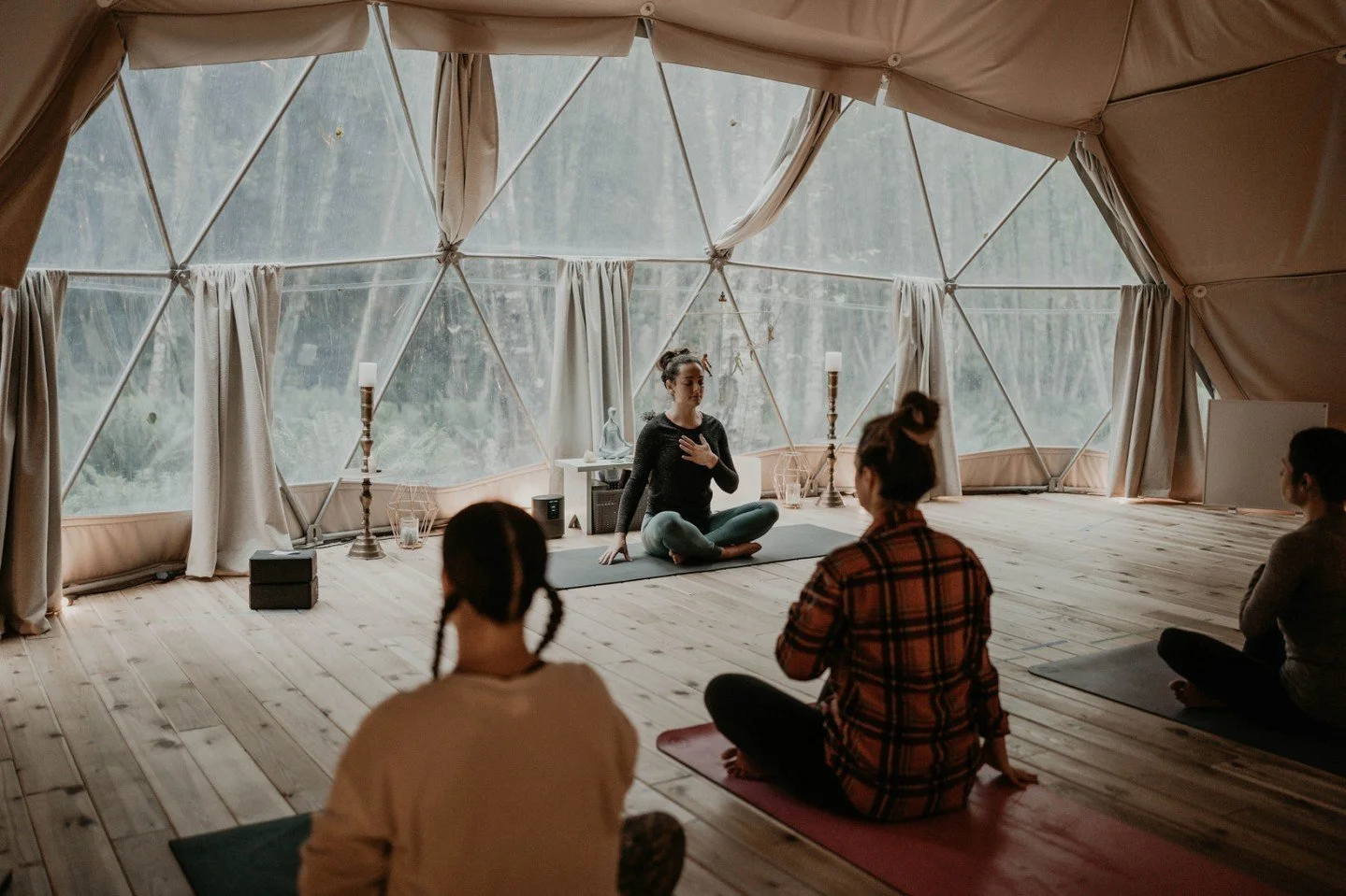Explore the breath as both anatomy and vibration in a 2-part journey that bridges the precision of somatics with the depth of yogic tradition. 🌬️✨

In the first session, you&rsquo;ll learn how the diaphragms, organs, and postural muscles all partici