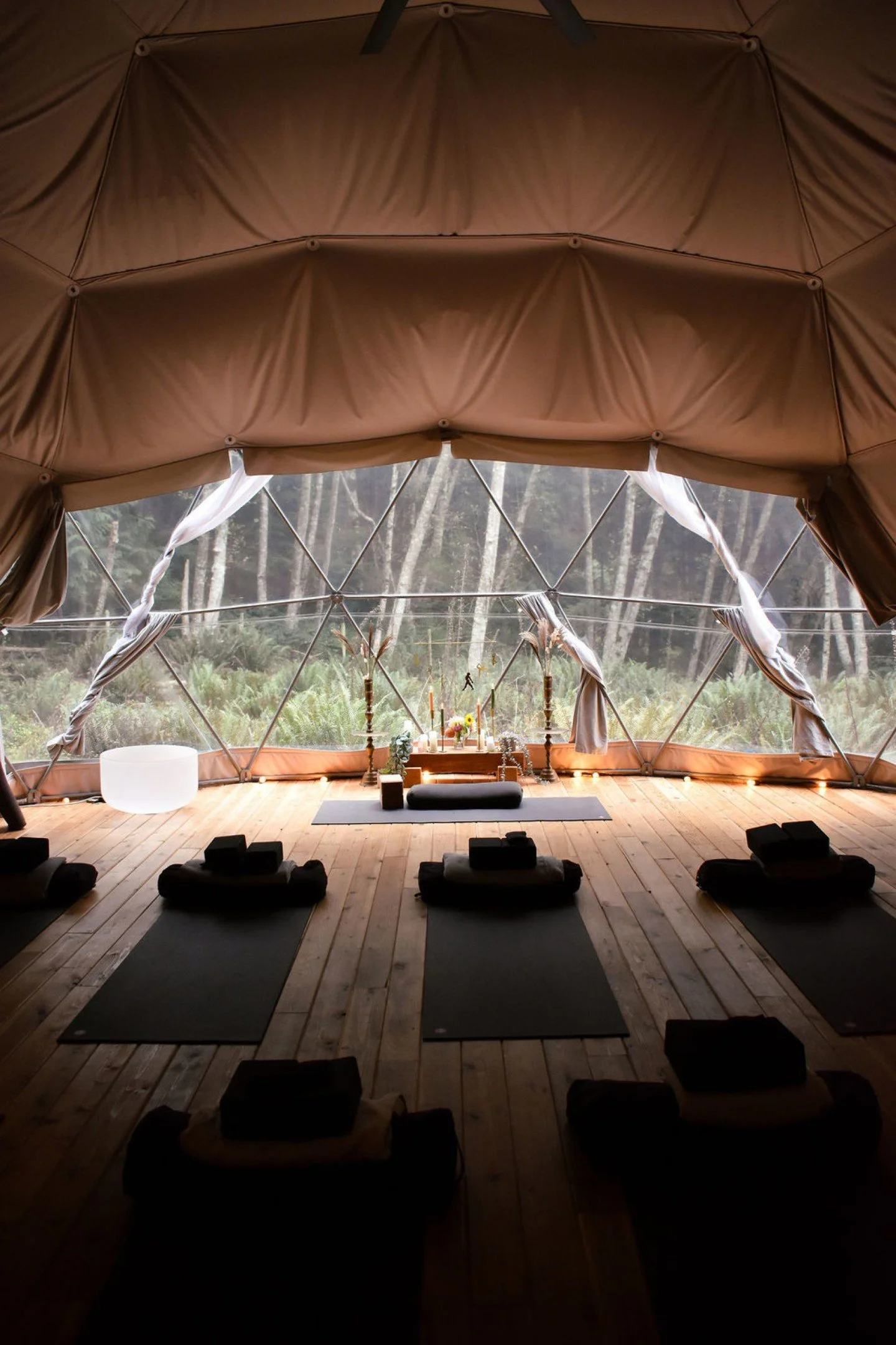 As the year draws to a close, join us on December 14 for an evening that invites you to slow down and turn inward with Andrea Clark. 🌙🕯️

Through restorative movement, calming breathwork, and reflective journaling, you&rsquo;ll be guided to honour 