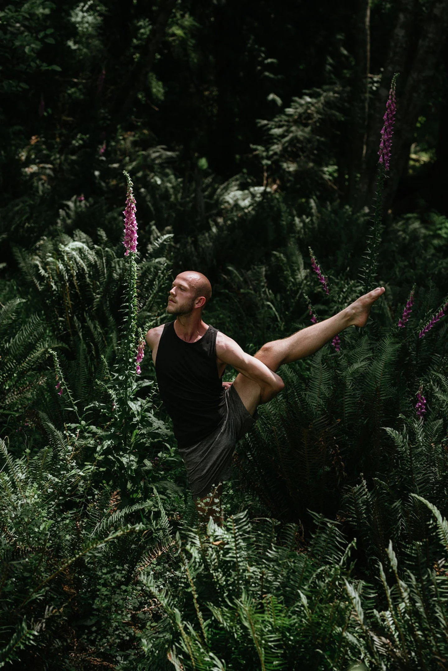 As we prepare to move into Aries season in the latter half of March, join Andrea Clark and Madelyn Mulvaney of @The_Luminous_Elephant for a dynamic half-day retreat blending fiery yoga, energizing breathwork, and bold, expressive art. 🎨

Aries is th