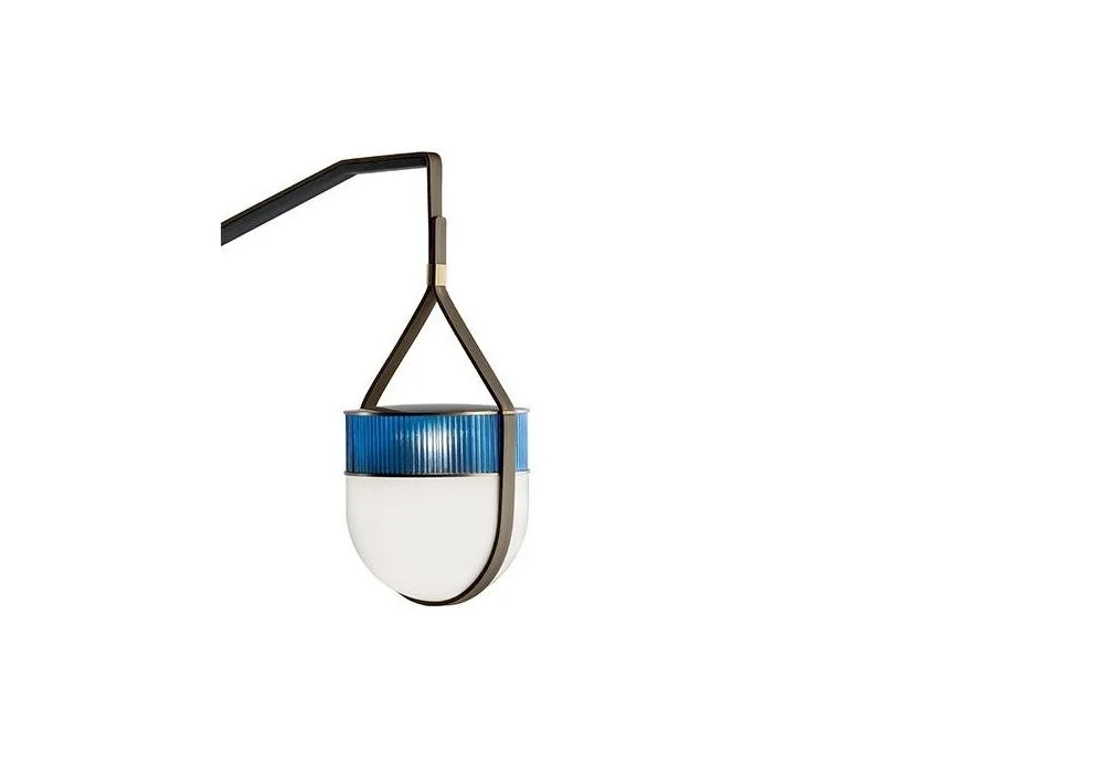 xi-poltrona-frau-floor-lamp.jpg