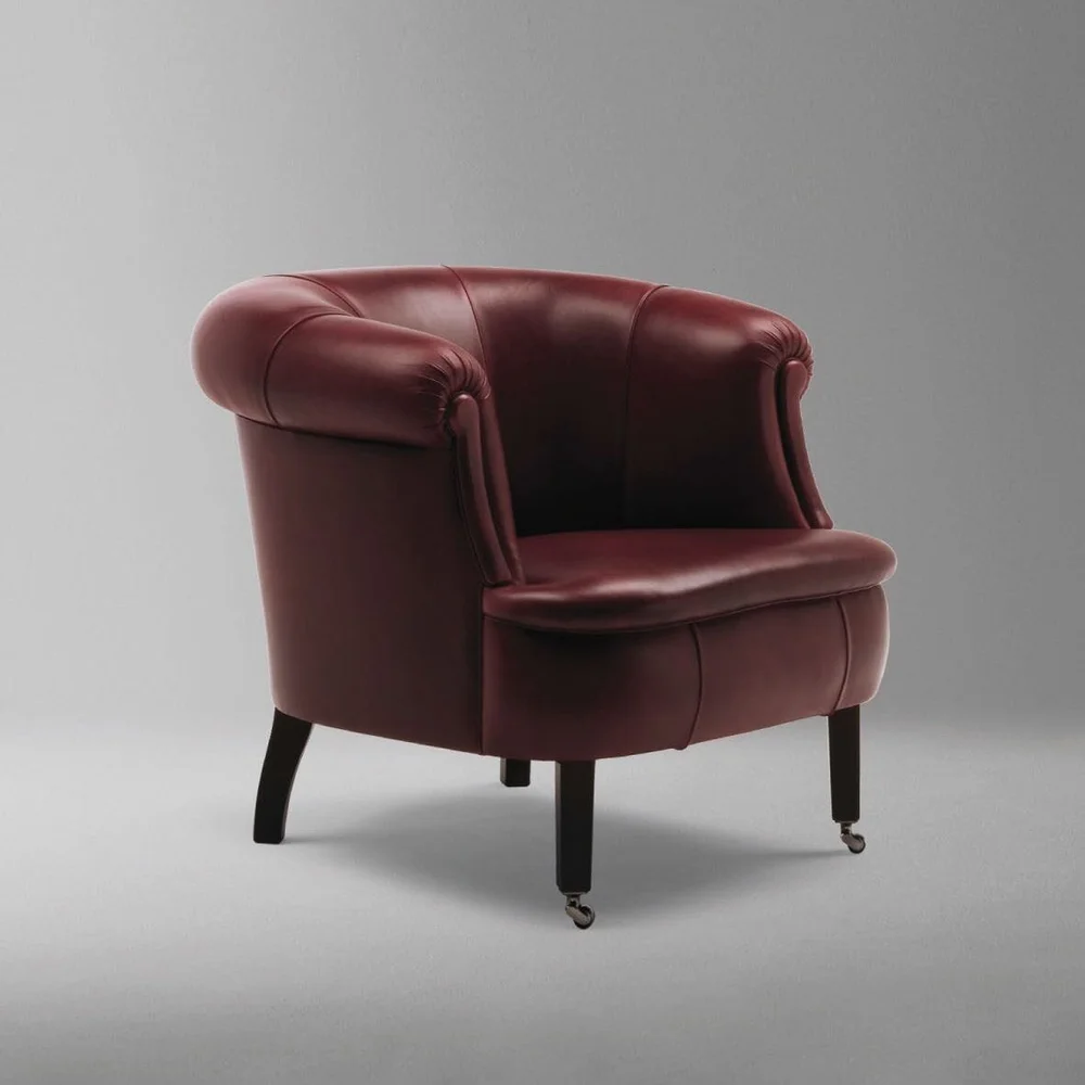 CLUB LOUNGE CHAIR — MANIFESTO