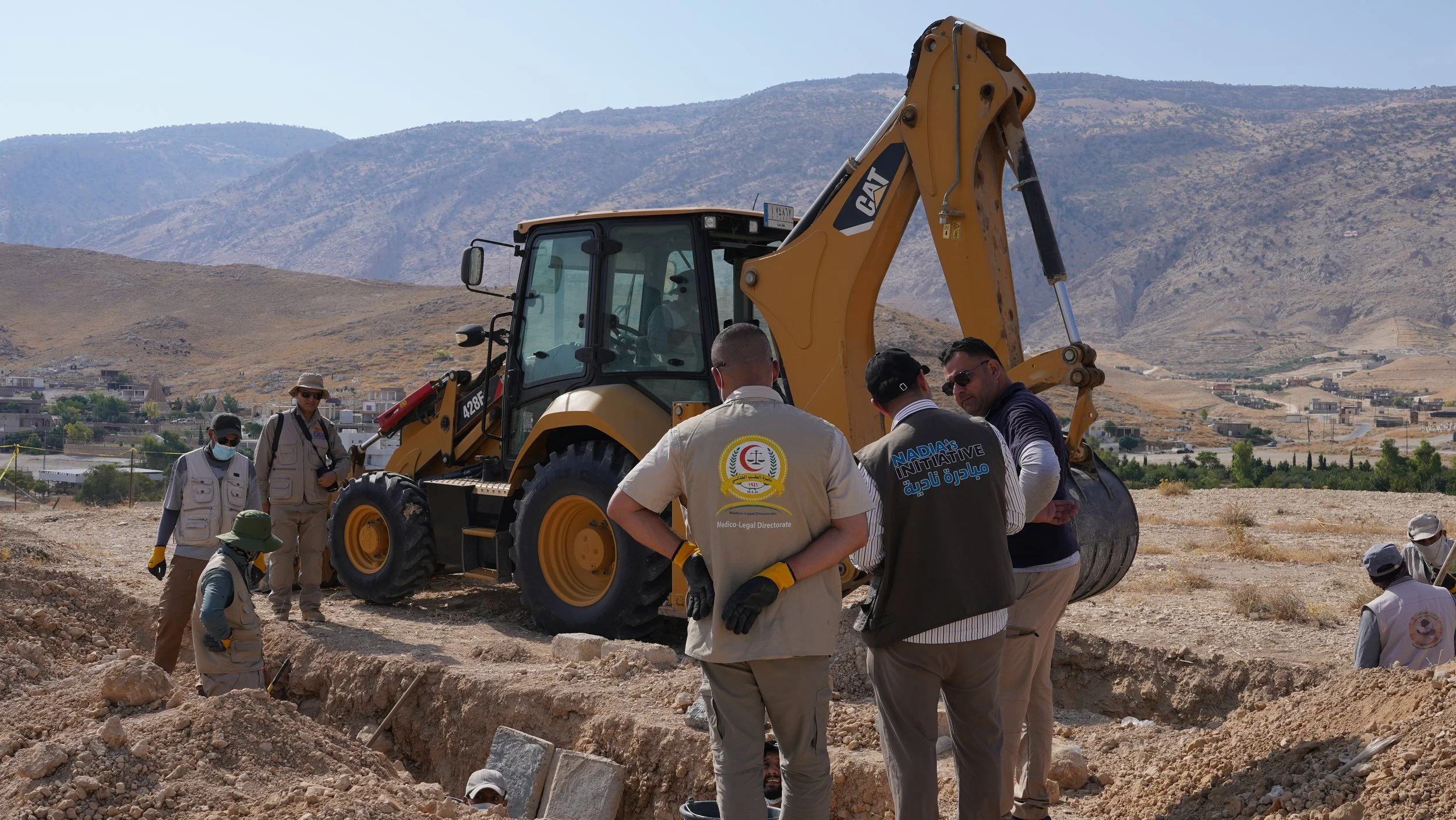 Mazar Sharfadine mass grave exhumation (10).JPG