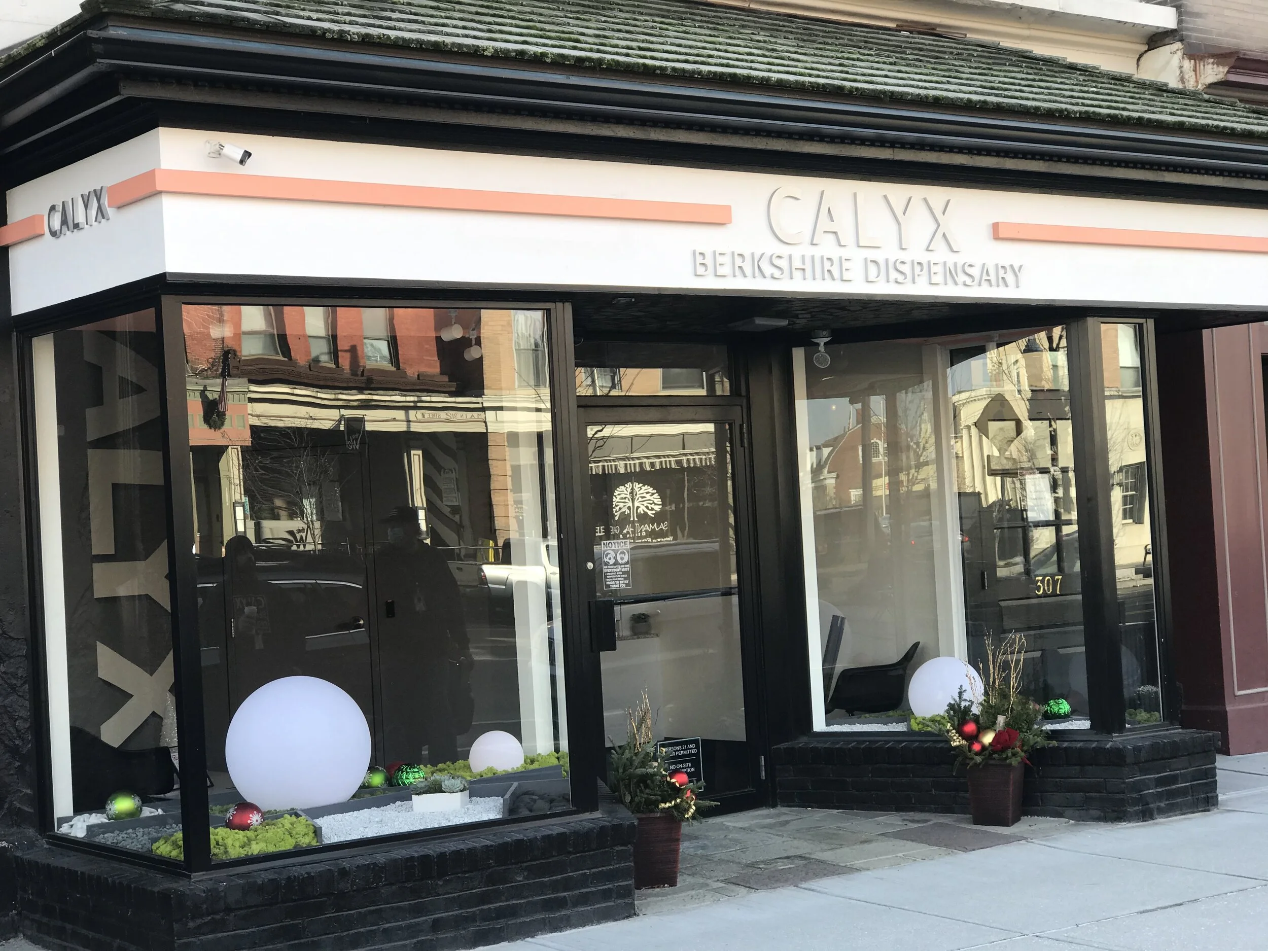 About — Calyx Berkshire Dispensary
