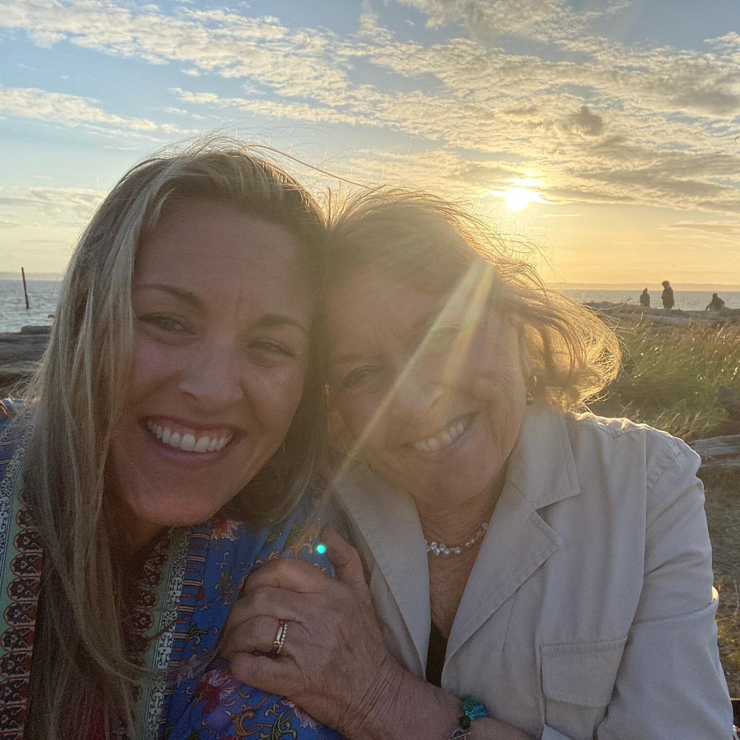Cheers to the strong amazing women in our lives &mdash; today &amp; everyday! 🥂 May we KNOW them, may we BE them, and may we RAISE them! ☀️💃🏼🙌🏼 I&rsquo;m so blessed to have the strongest woman I know as my Mom, Best Friend, Business Partner, fel
