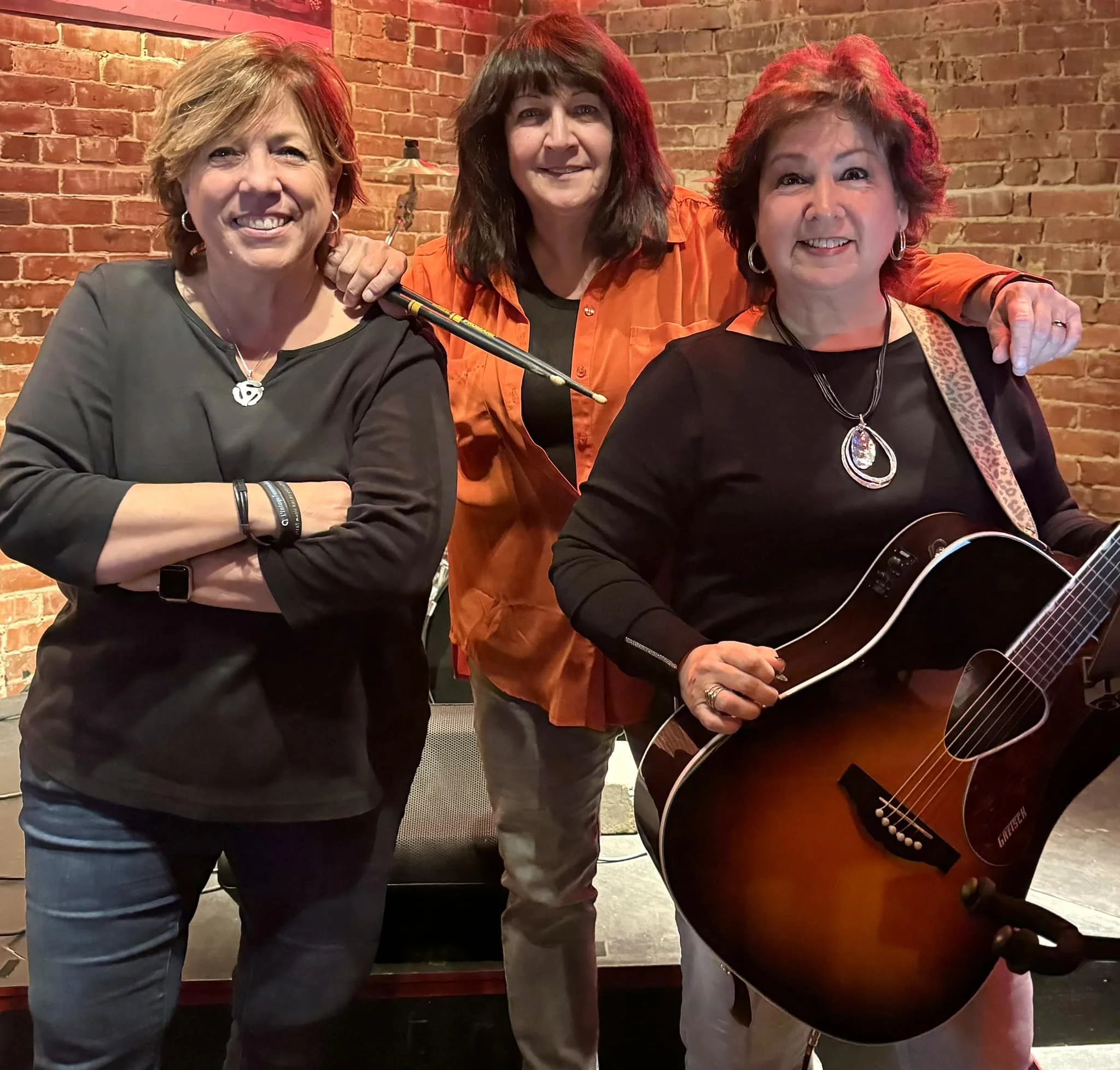 Vintage Jam Band Trio LIVE AT NIP-N-TUCK BAR &amp; GRILL