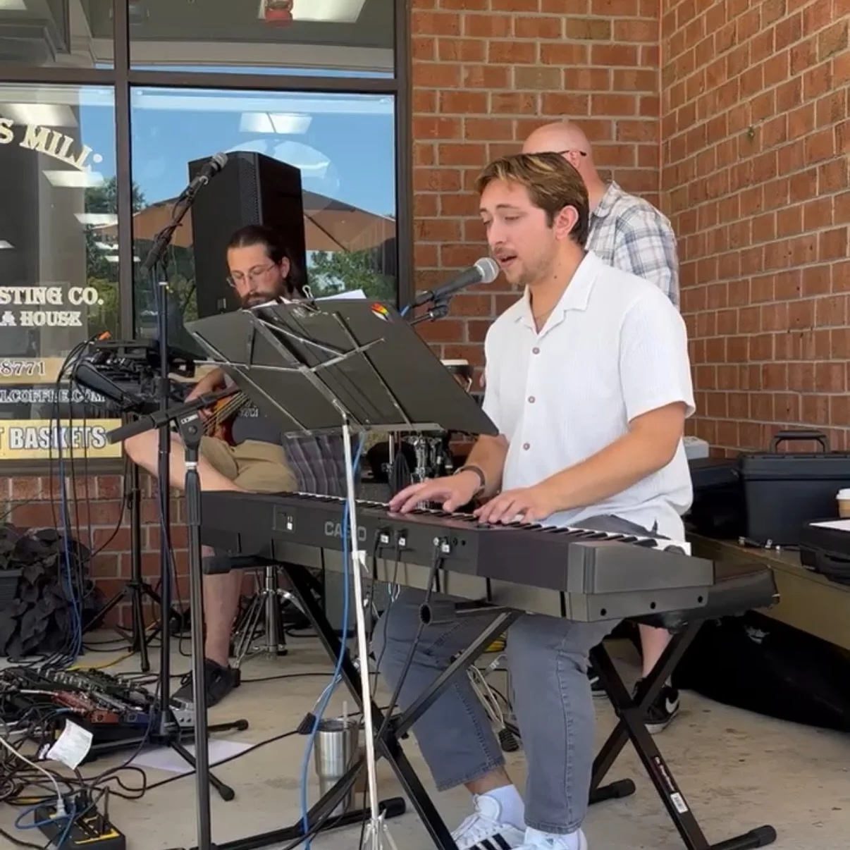 JOE GRIZIANO TRIO LIVE AT NIP-N-TUCK BAR &amp; GRILL