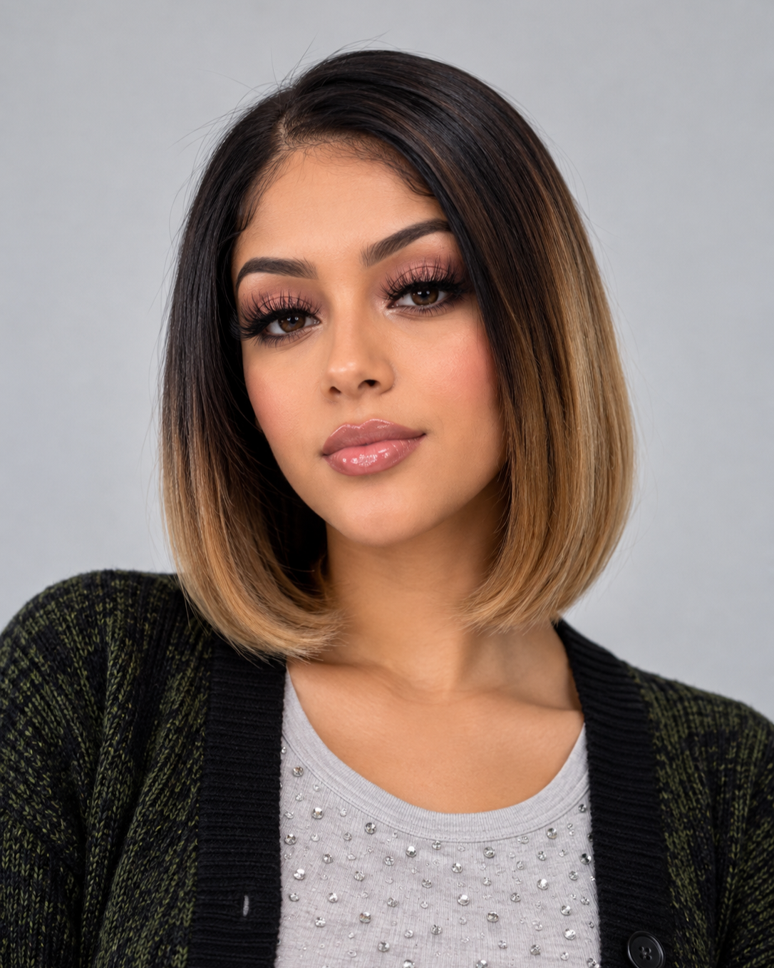 Glamorous+Studio+Portrait+with+Ombre+Bob.png
