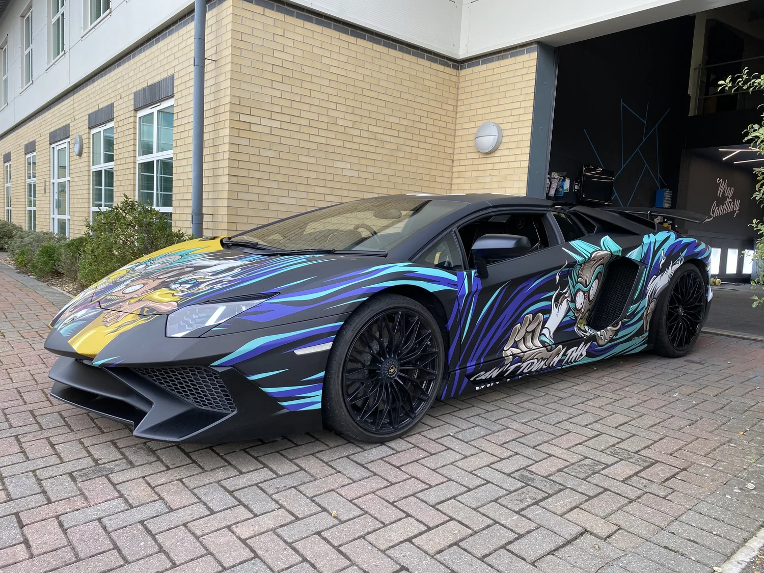 Lamborghini Aventador SV bespoke wrap