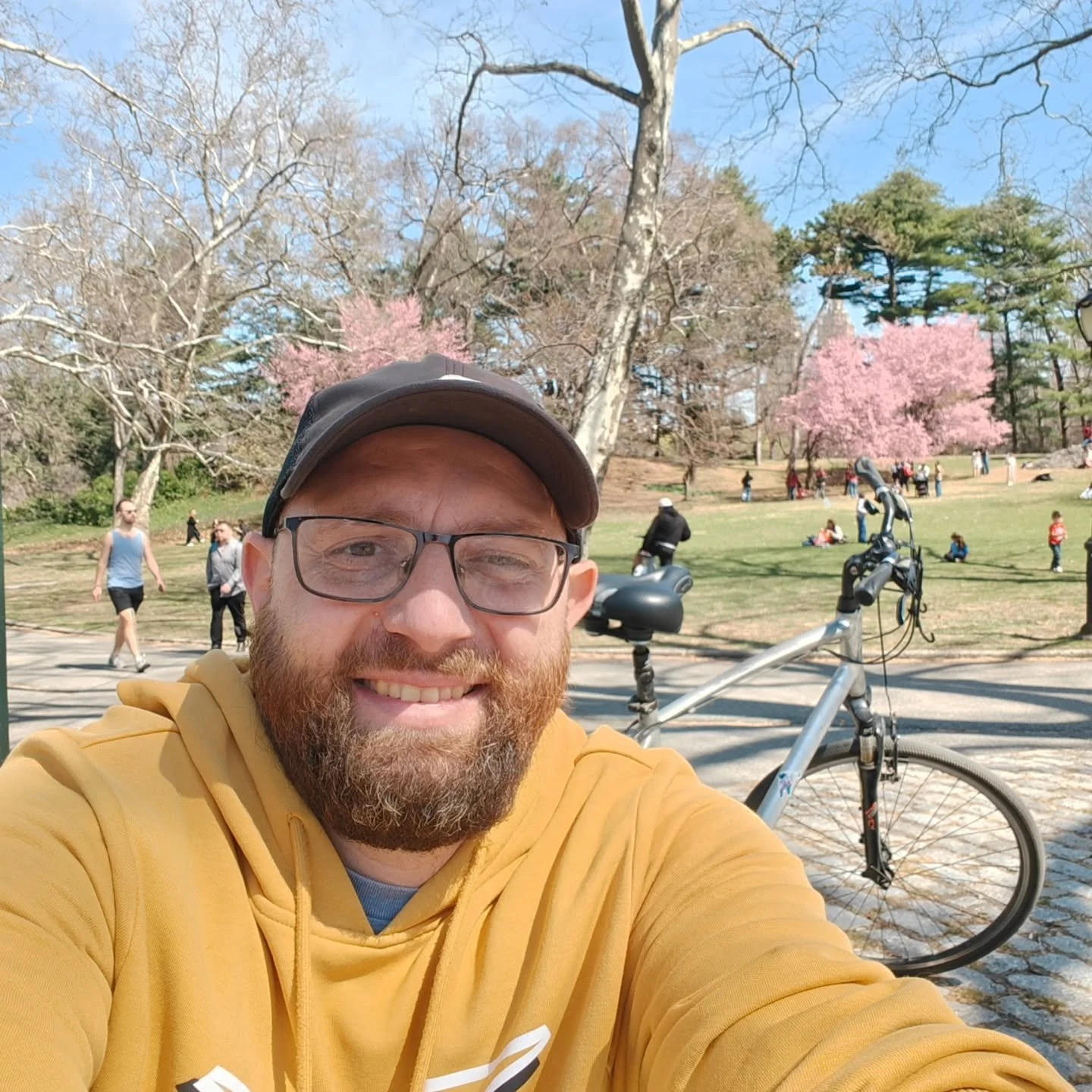 Blossom and beauty Center Park is full spring mode 
Shout out Mexico !!! @mexa.ohtli