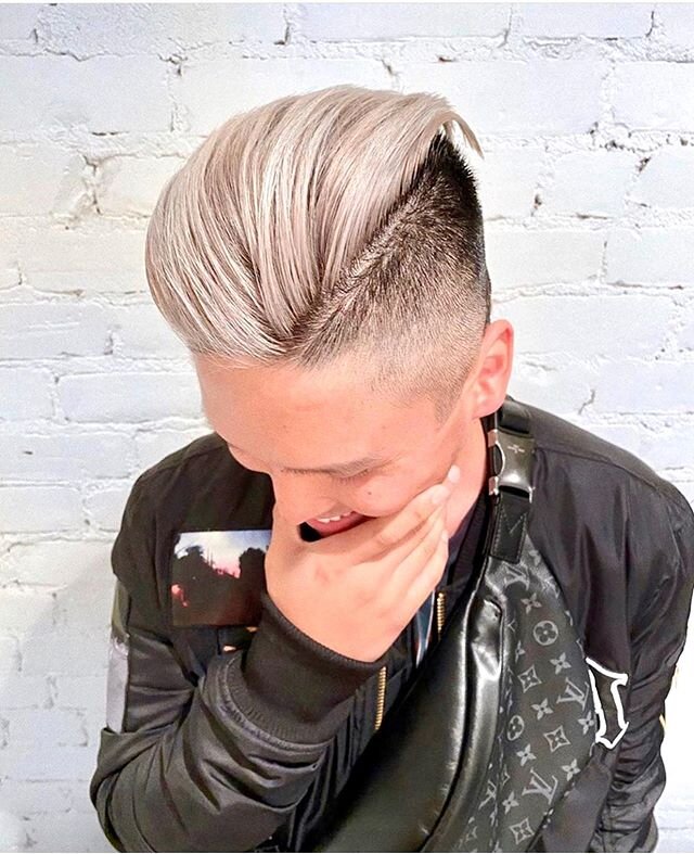 Nice barbering by @hairbyrafi_  #bleachandtone by @erickohair @cristophebeverlyhills